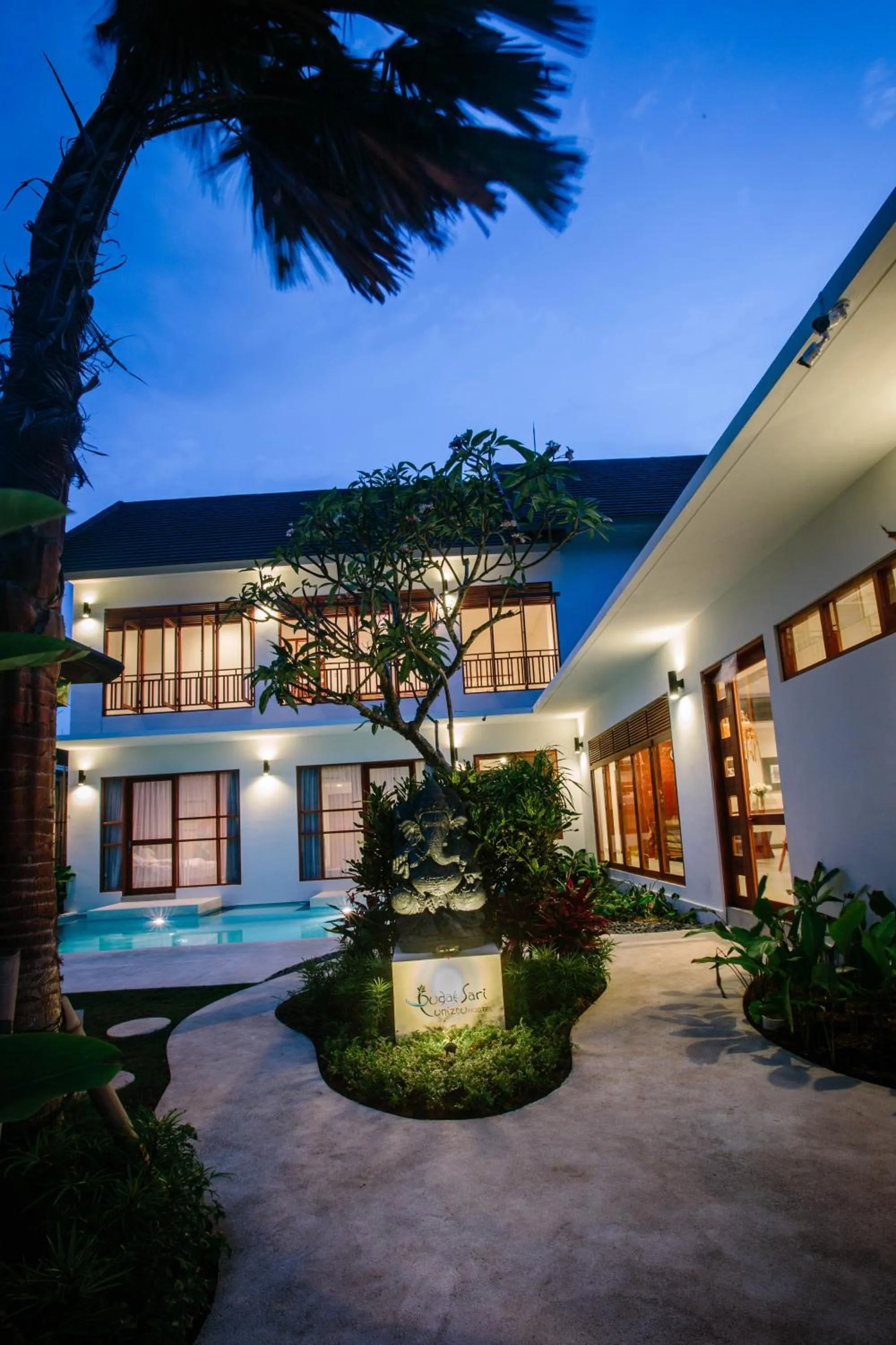 Property building in Pudak Sari Unizou Hostel