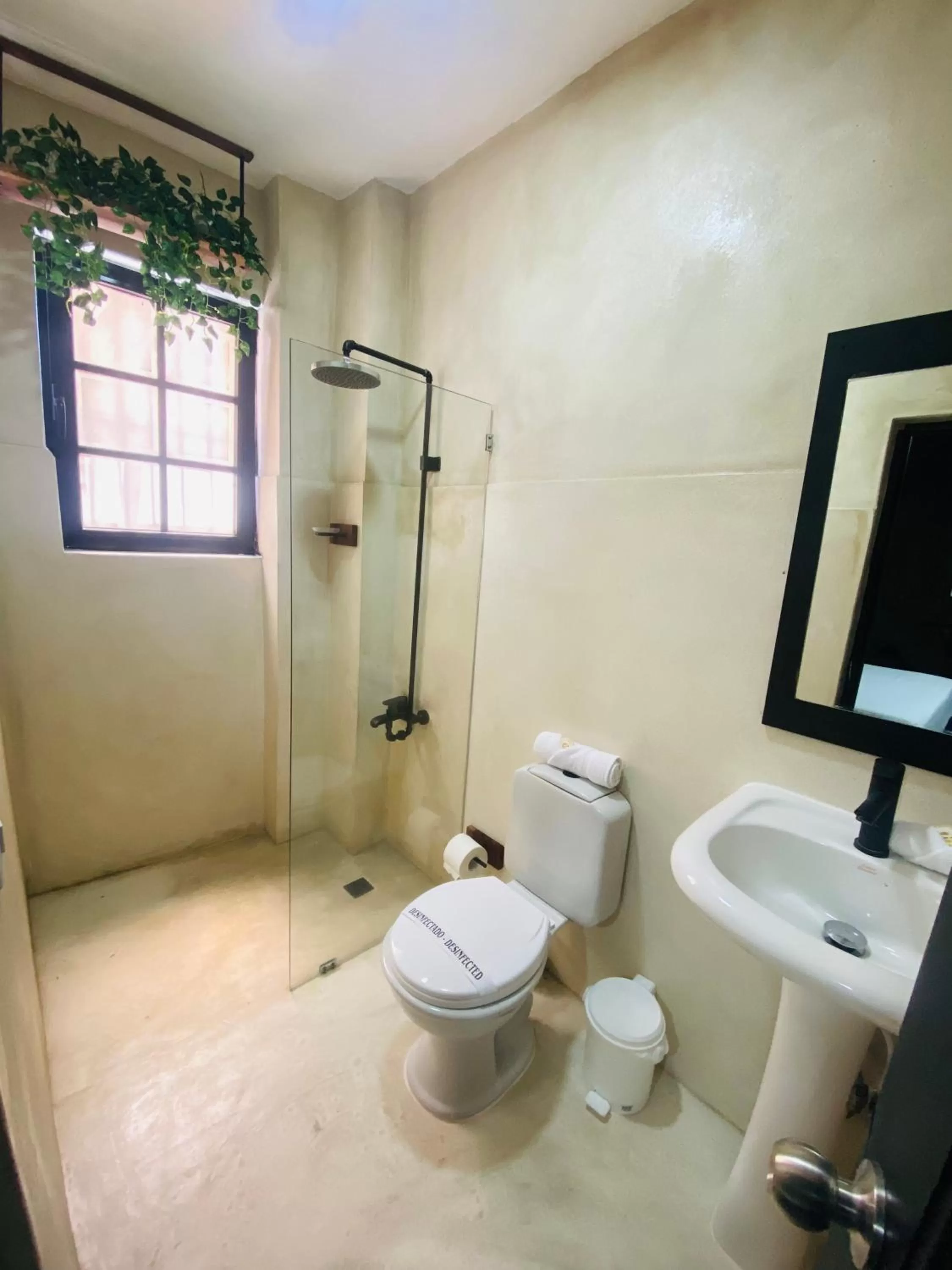 Bathroom in OB Studios