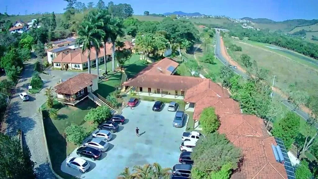 Property building, Bird's-eye View in Pousada Le Sapê