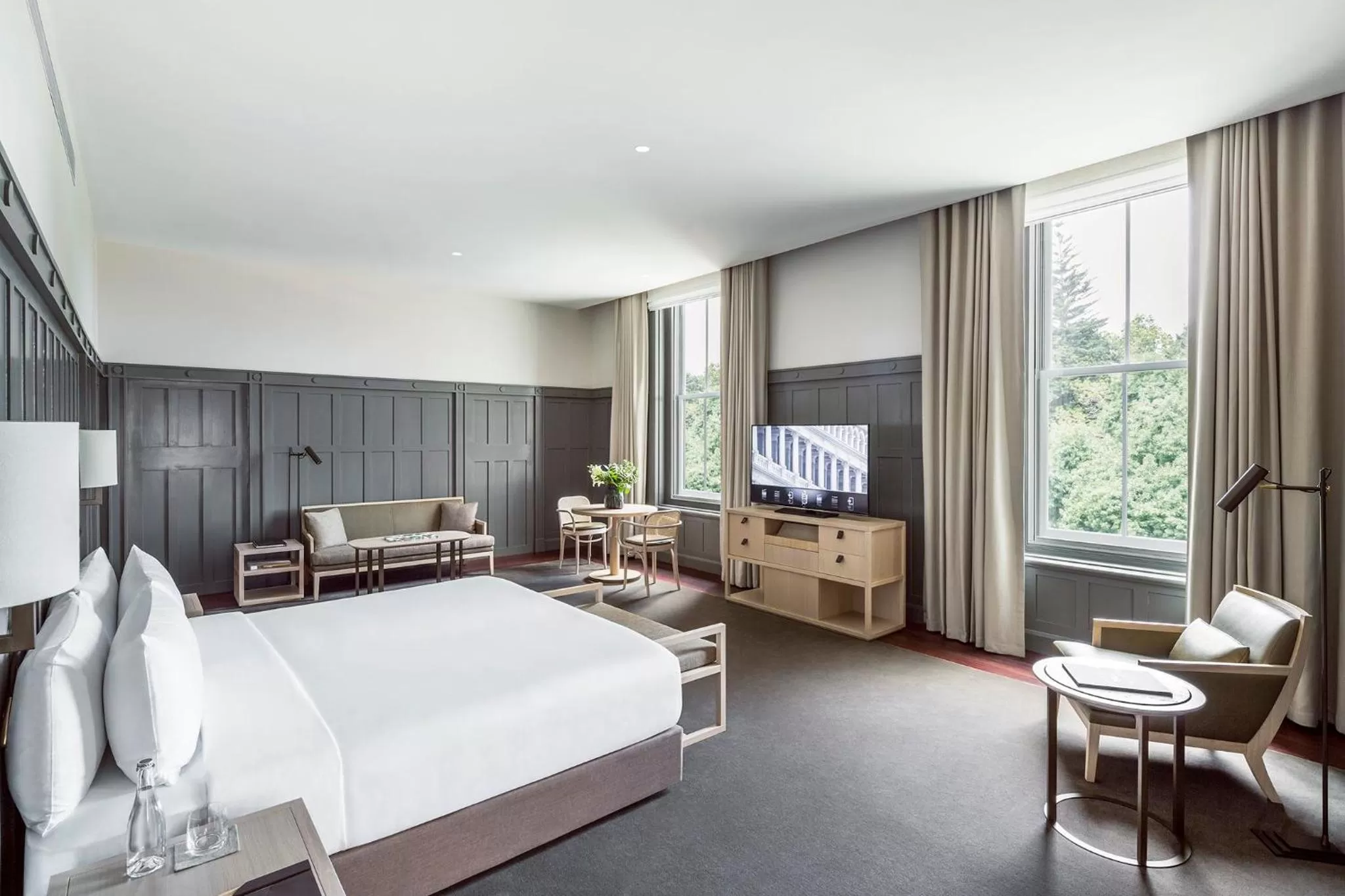 Bedroom, Bed in COMO The Treasury