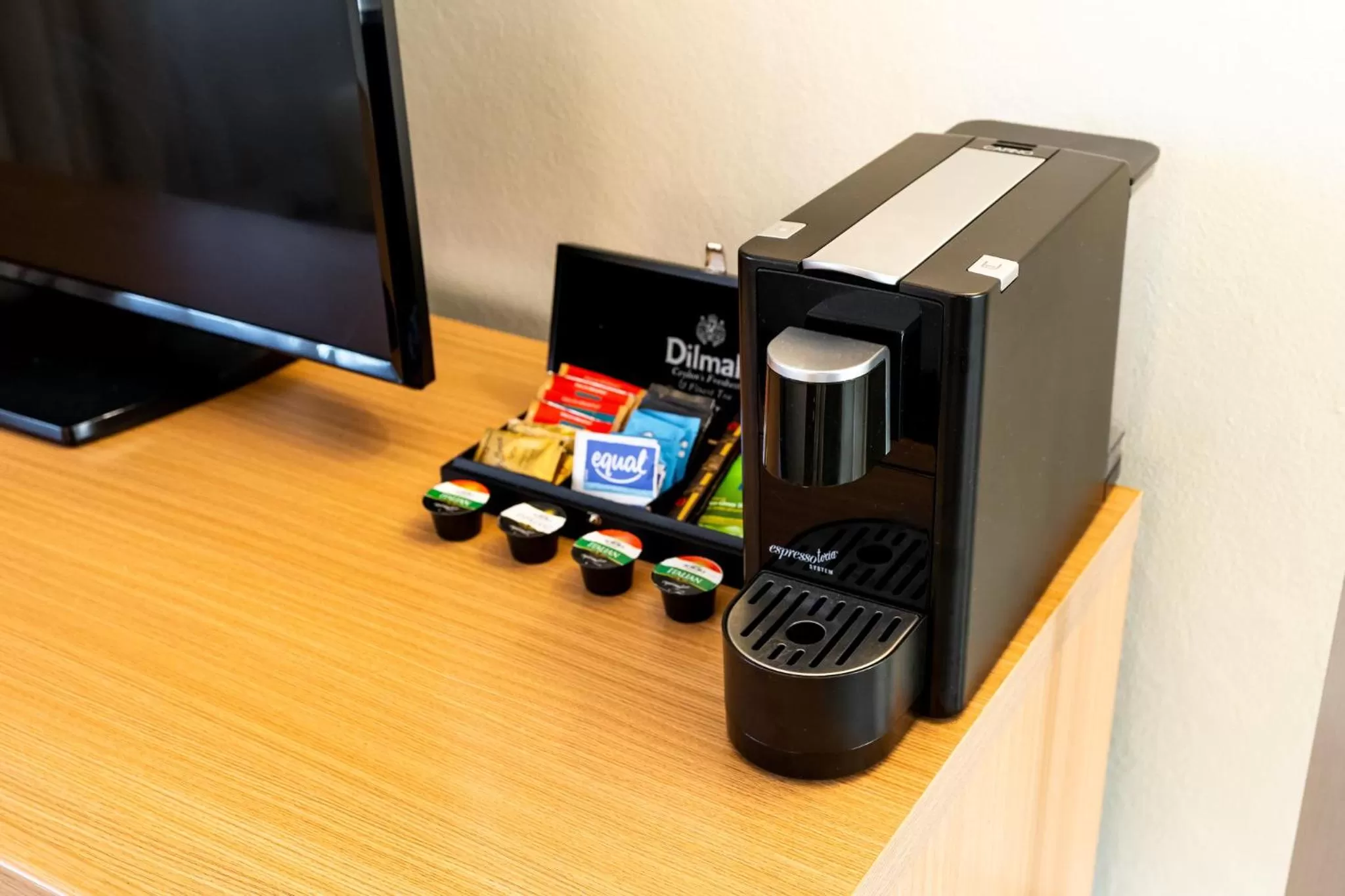 Bedroom in Holiday Inn Parramatta by IHG