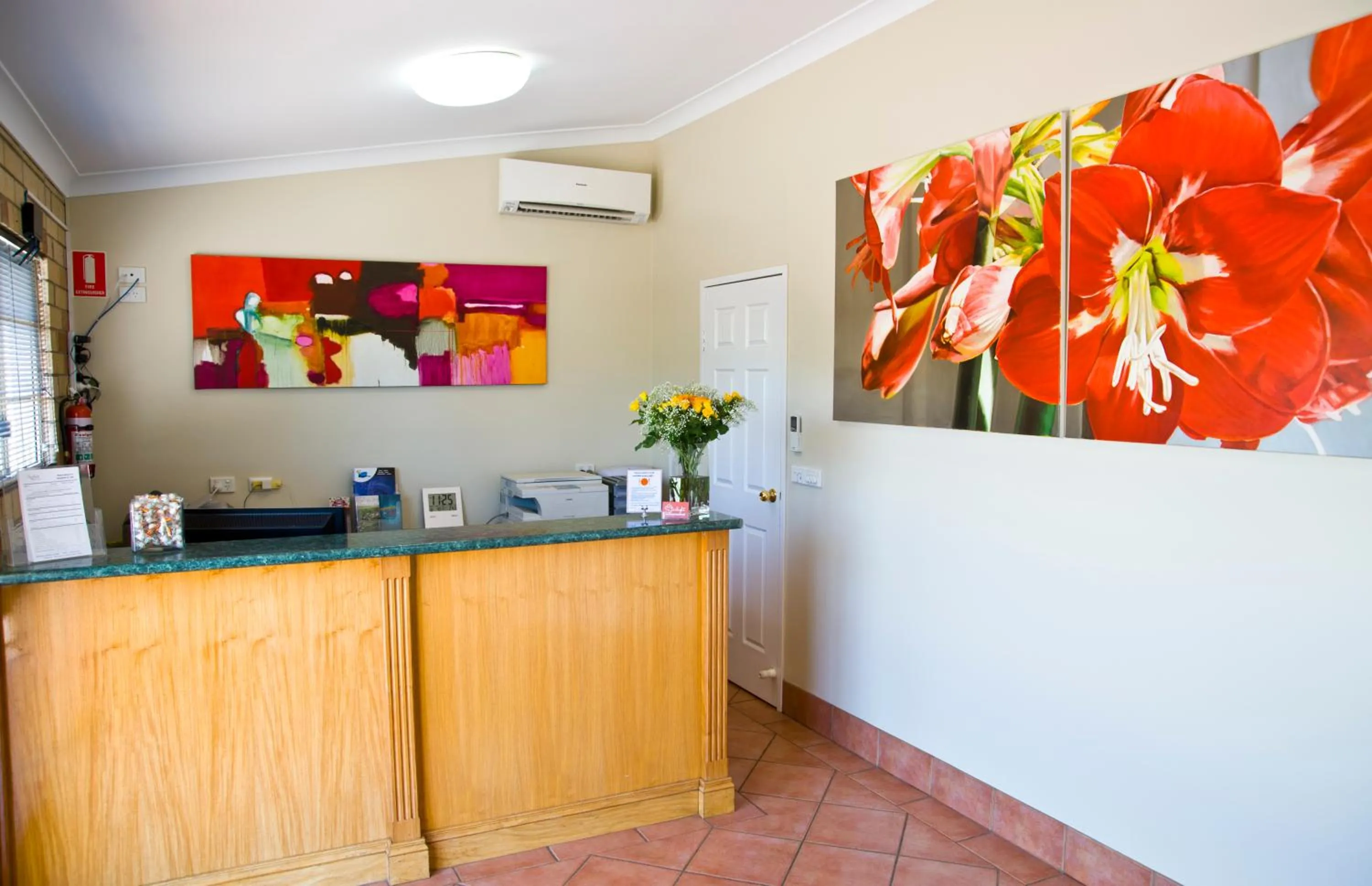 Lobby or reception in Starlight Motor Inn