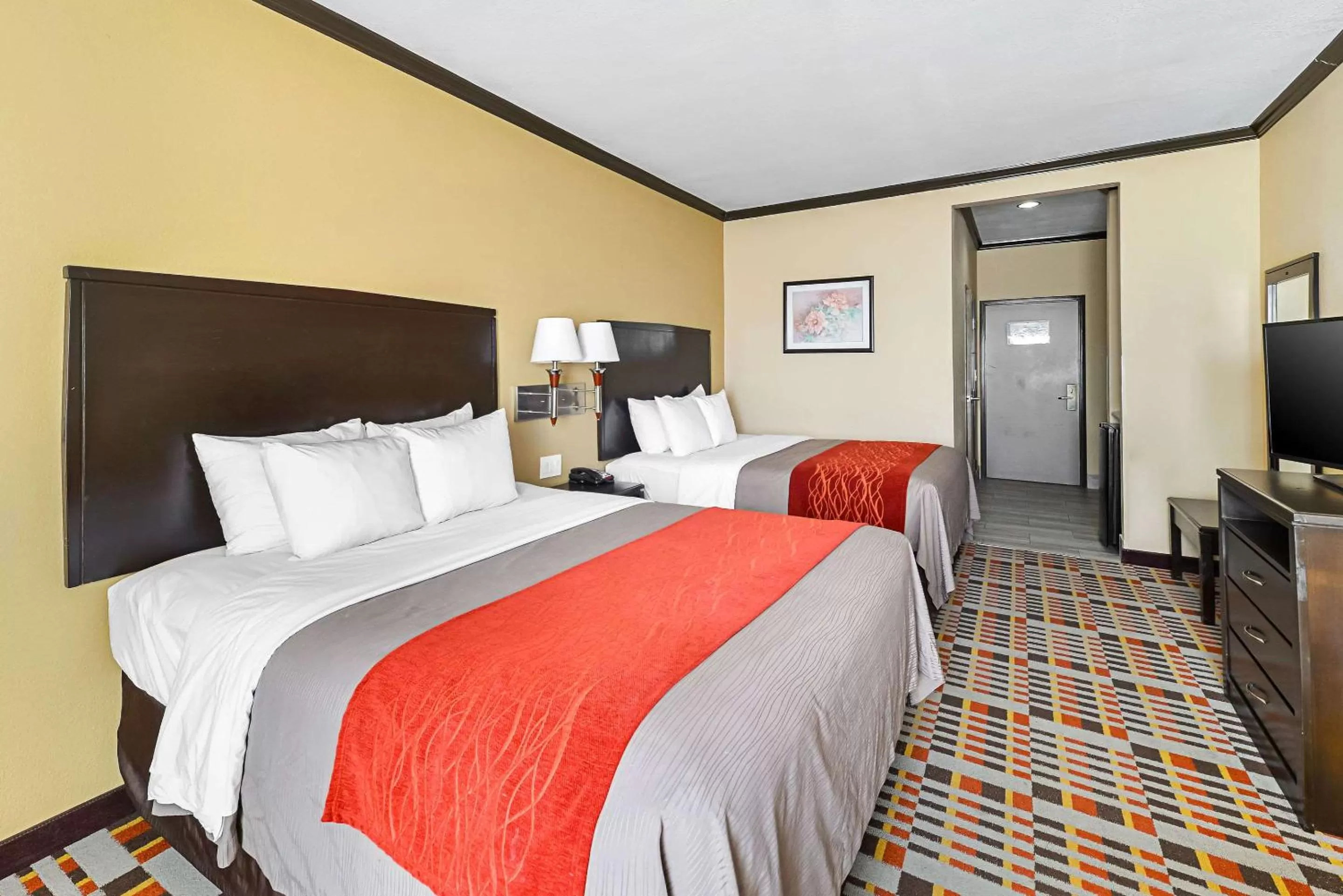 Photo of the whole room in Quality Inn & Suites Lubbock South