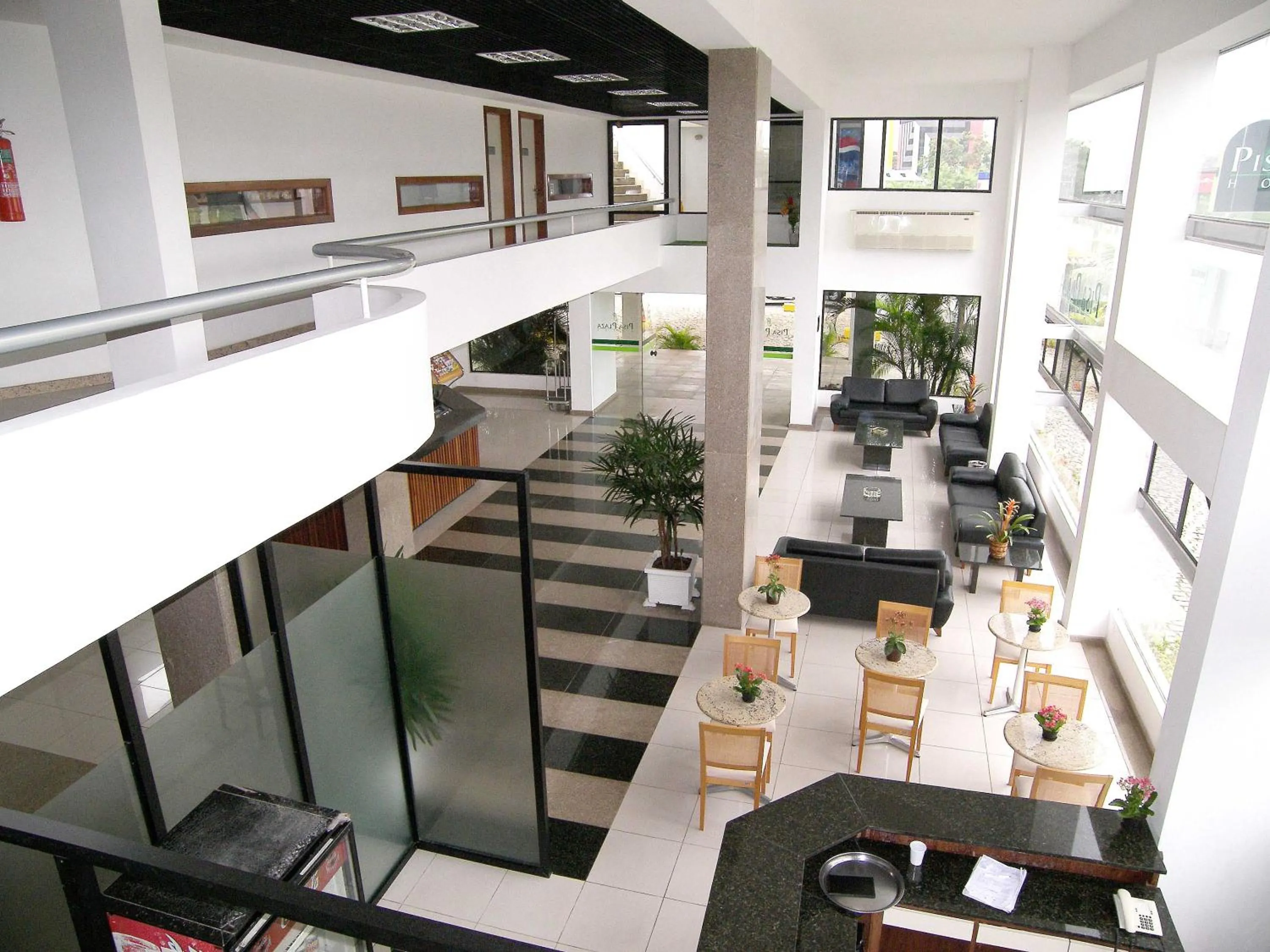 Lobby or reception in Rede Andrade Bahia