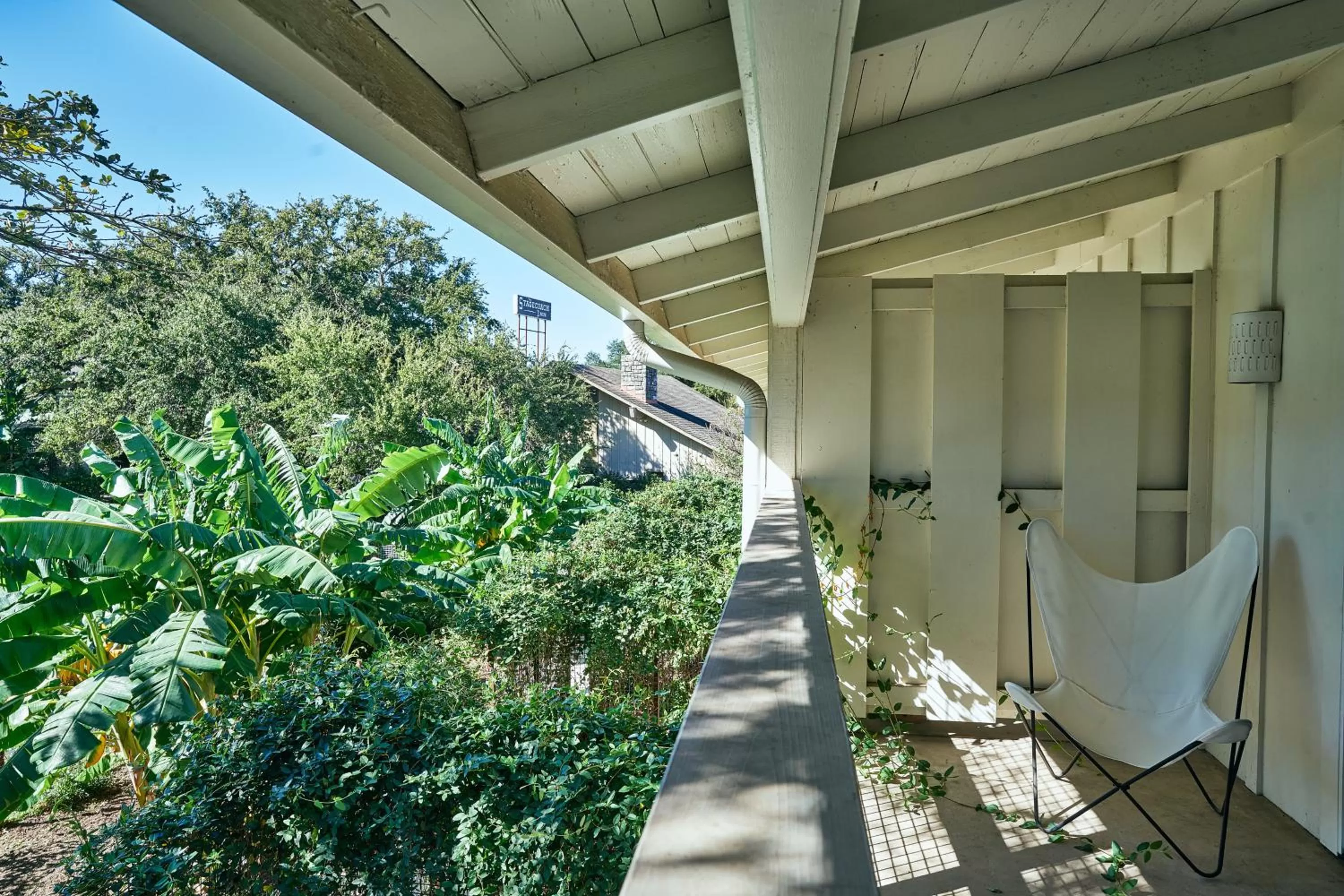 Balcony/Terrace in Shady Villa Hotel