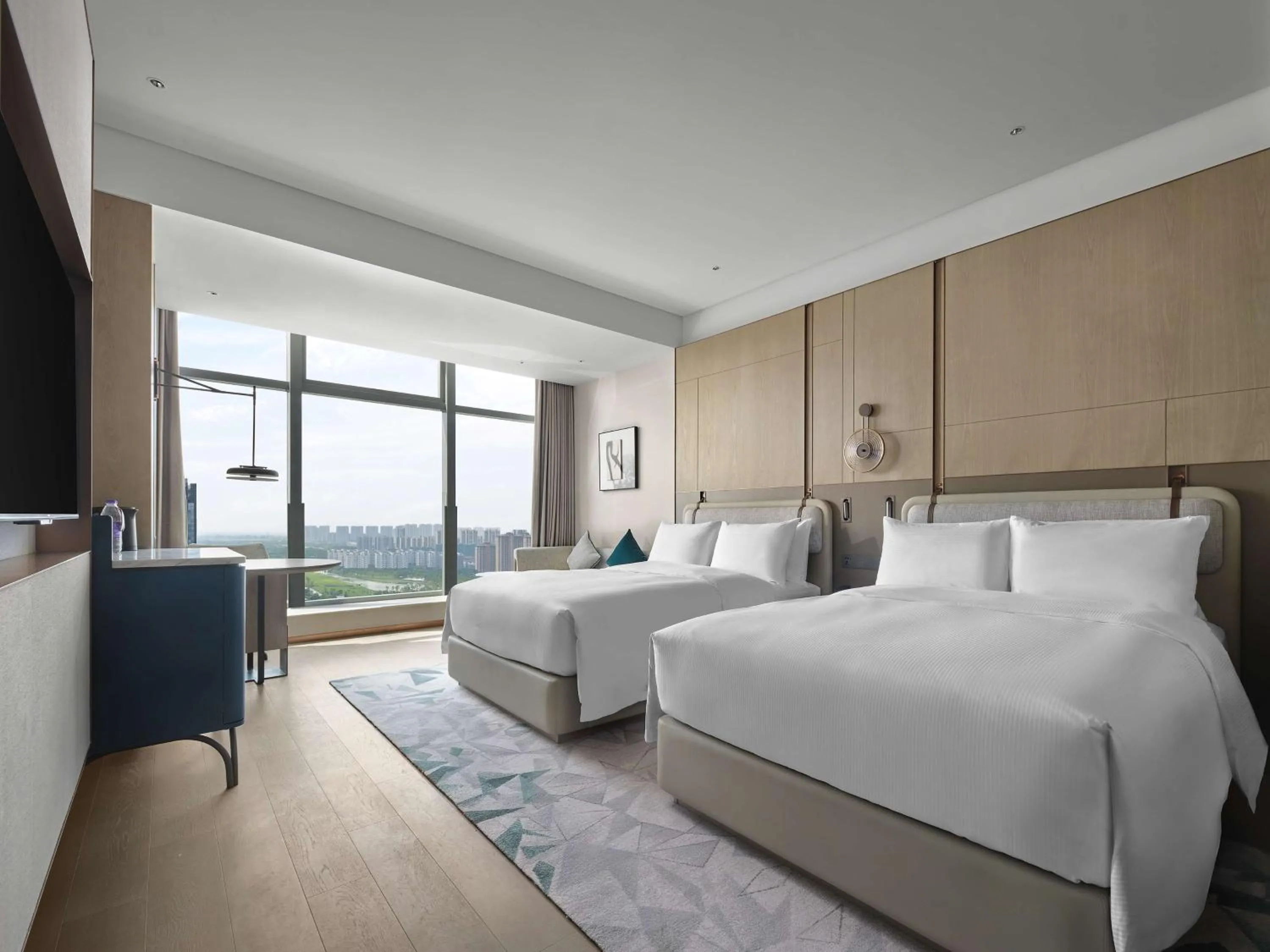 Bed in Doubletree By Hilton Rugao