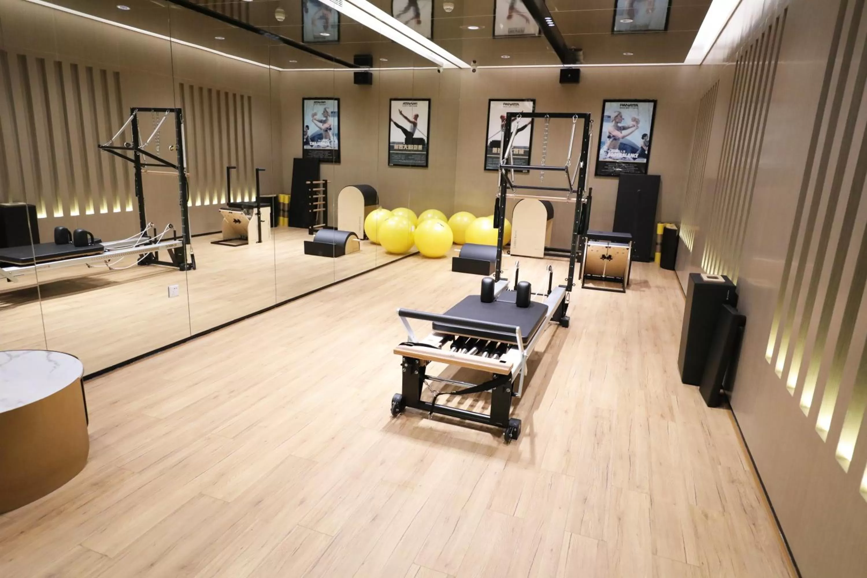 Fitness centre/facilities in Crowne Plaza Shenzhen Futian