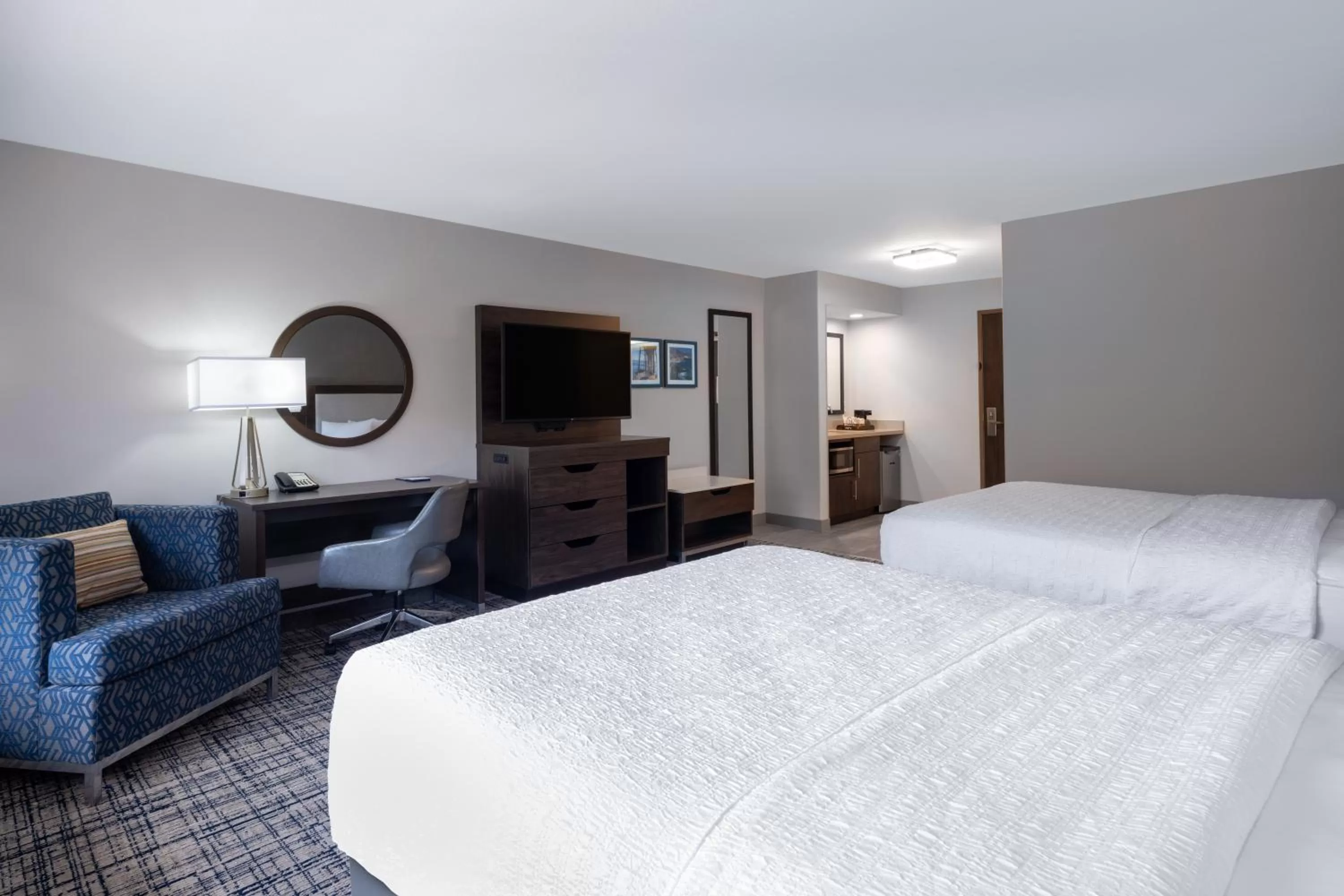 Bedroom, Bed in Hampton Inn & Suites Agoura Hills