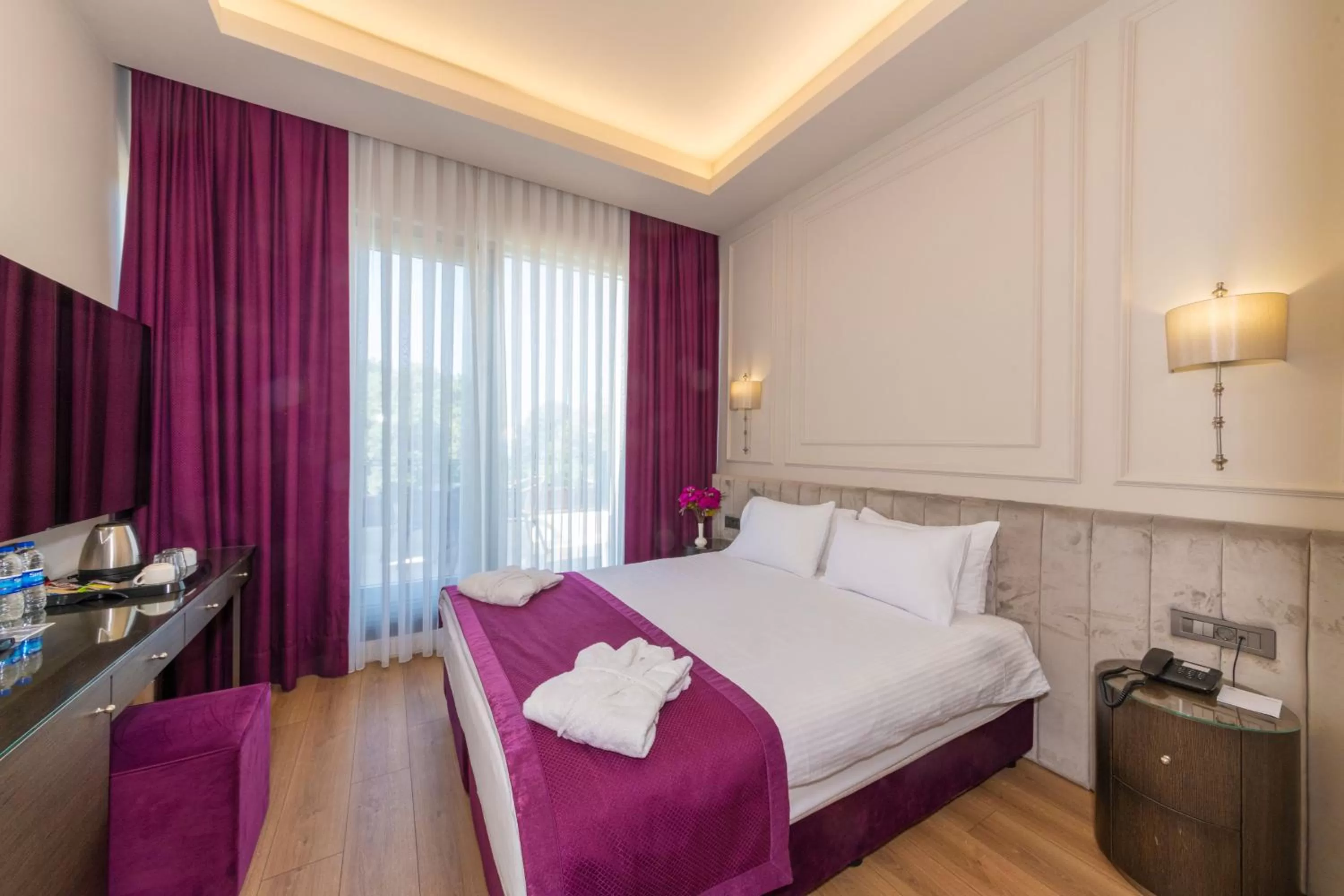 Photo of the whole room, Bed in The Hotel Beyaz Saray & Spa - Special Category