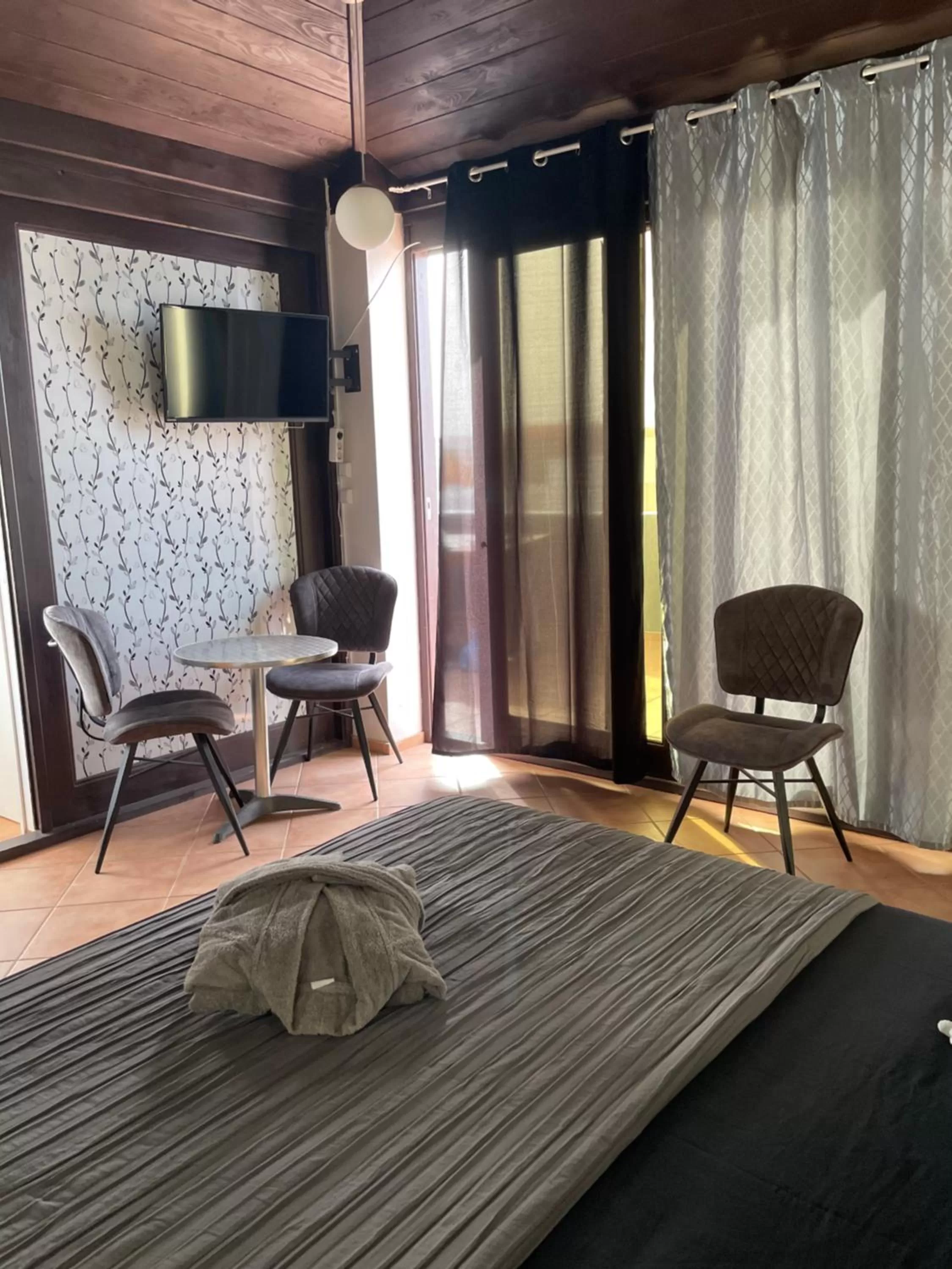 Dining area, Seating Area in Blue eagle