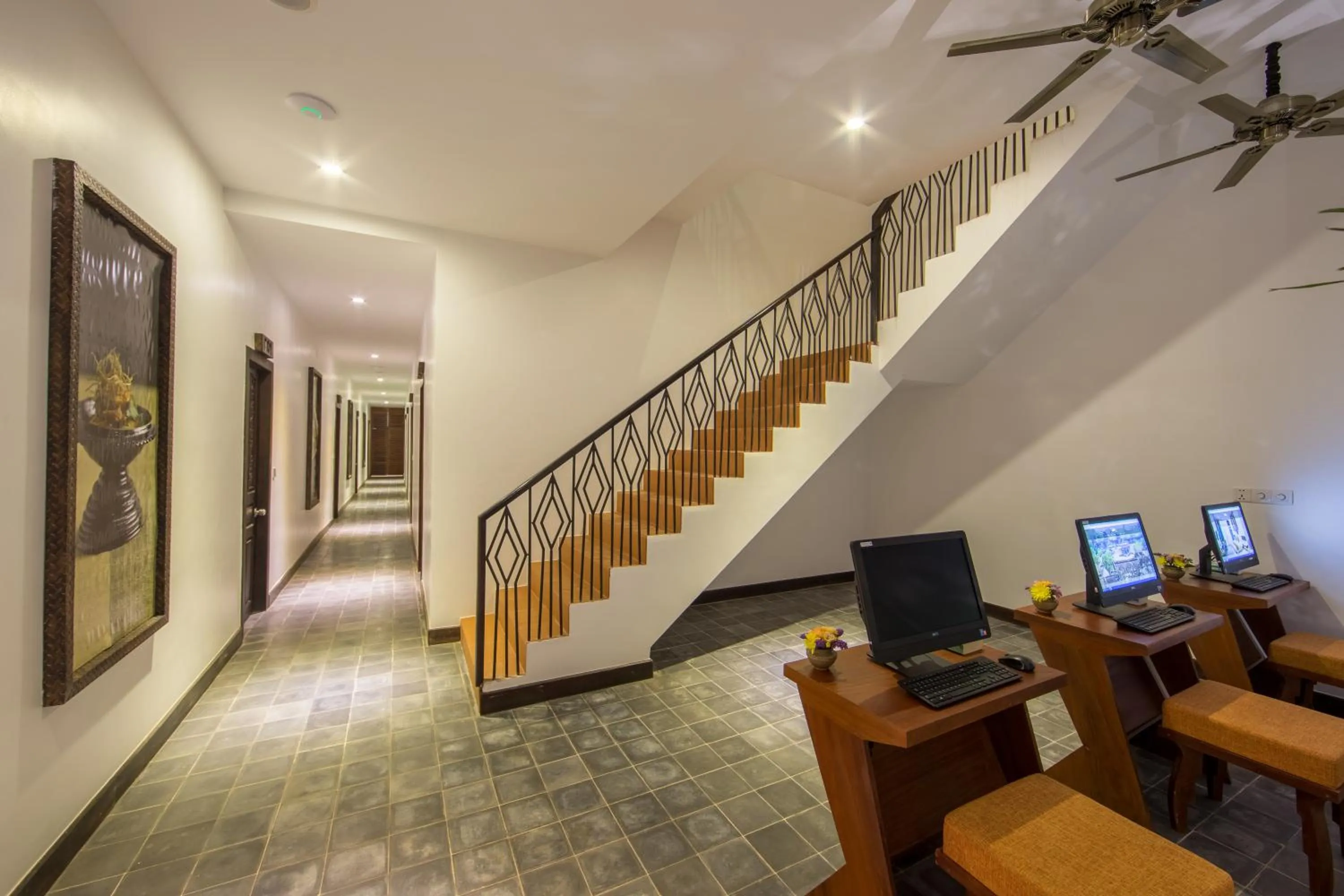 Business facilities in Golden Temple Villa