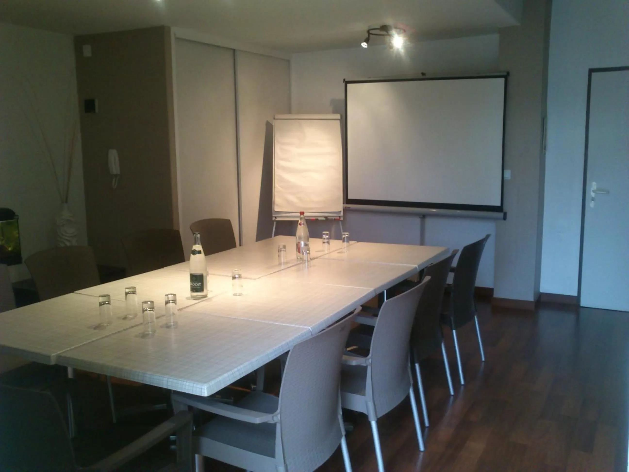 Business facilities in The Originals City, Hôtel Hélios, Roanne Nord