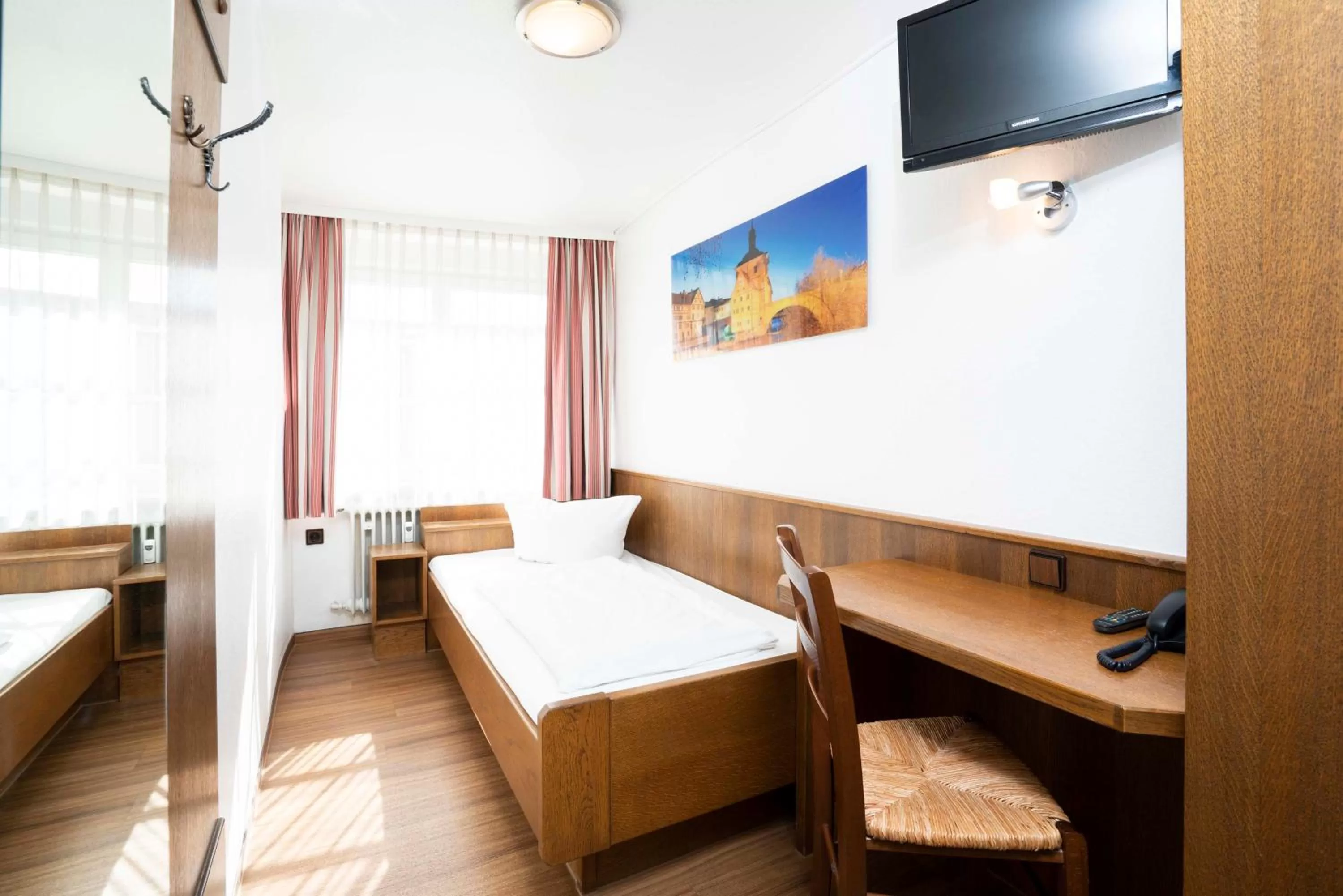 Photo of the whole room, Bed in Hotel Alt Bamberg