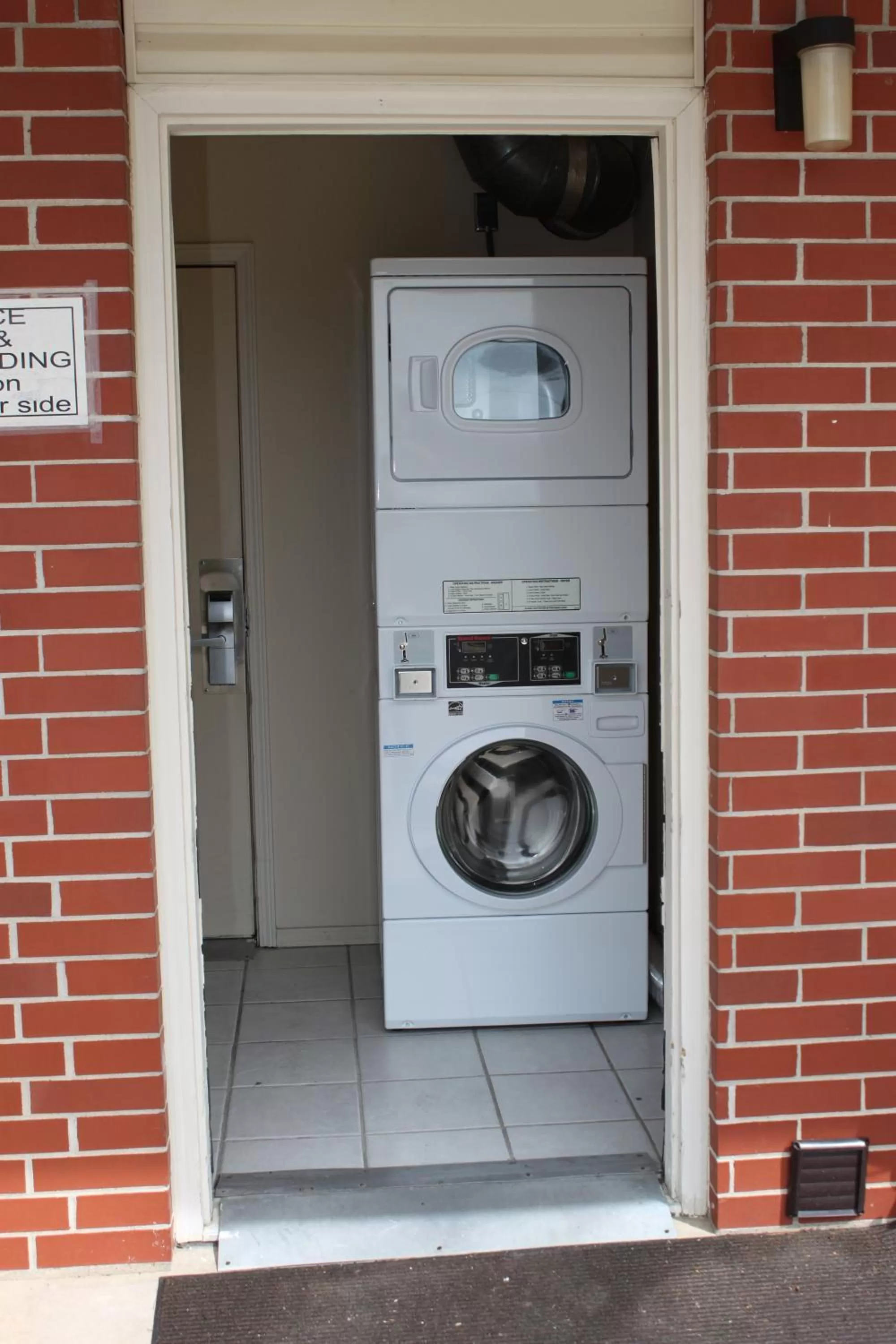 Area and facilities in Regency Inn Eureka Springs