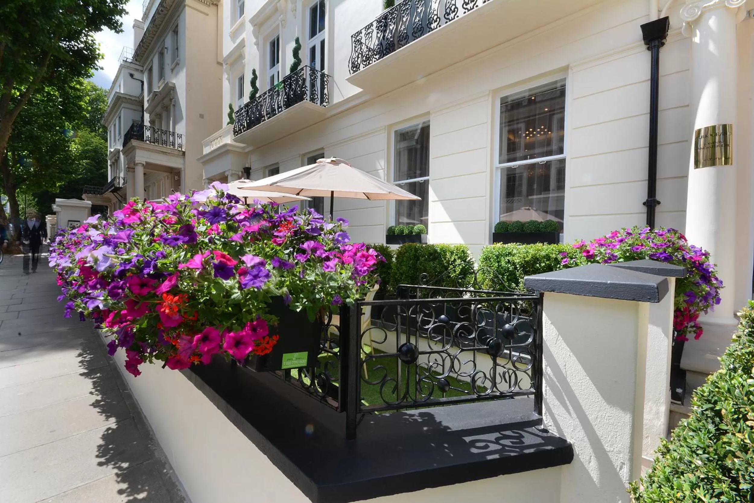 Facade/entrance in Park Grand London Lancaster Gate