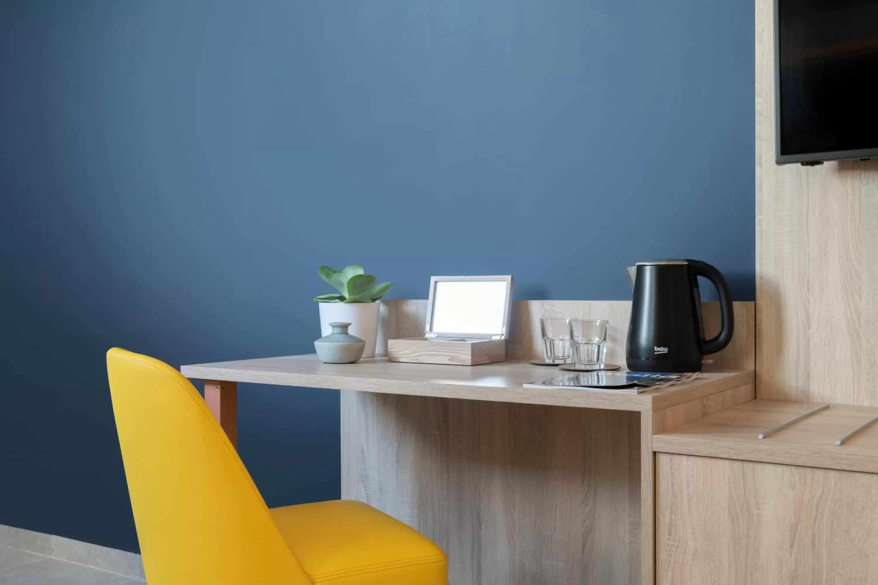 Standard Double or Twin Room in Antoniel Suites Standard Double or Twin Room in Antoniel Suites