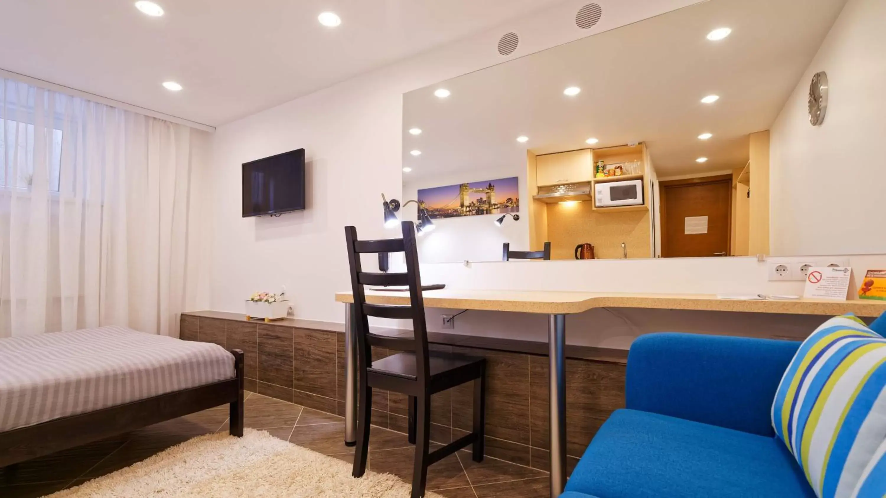 Studio Apartment - Semi-Basement floor with FREE Parking in RIGAAPARTMENT SONADA Family Aparthotel - Private Parking Studio Apartment - Semi-Basement floor with FREE Parking in RIGAAPARTMENT SONADA Family Aparthotel - Private Parking