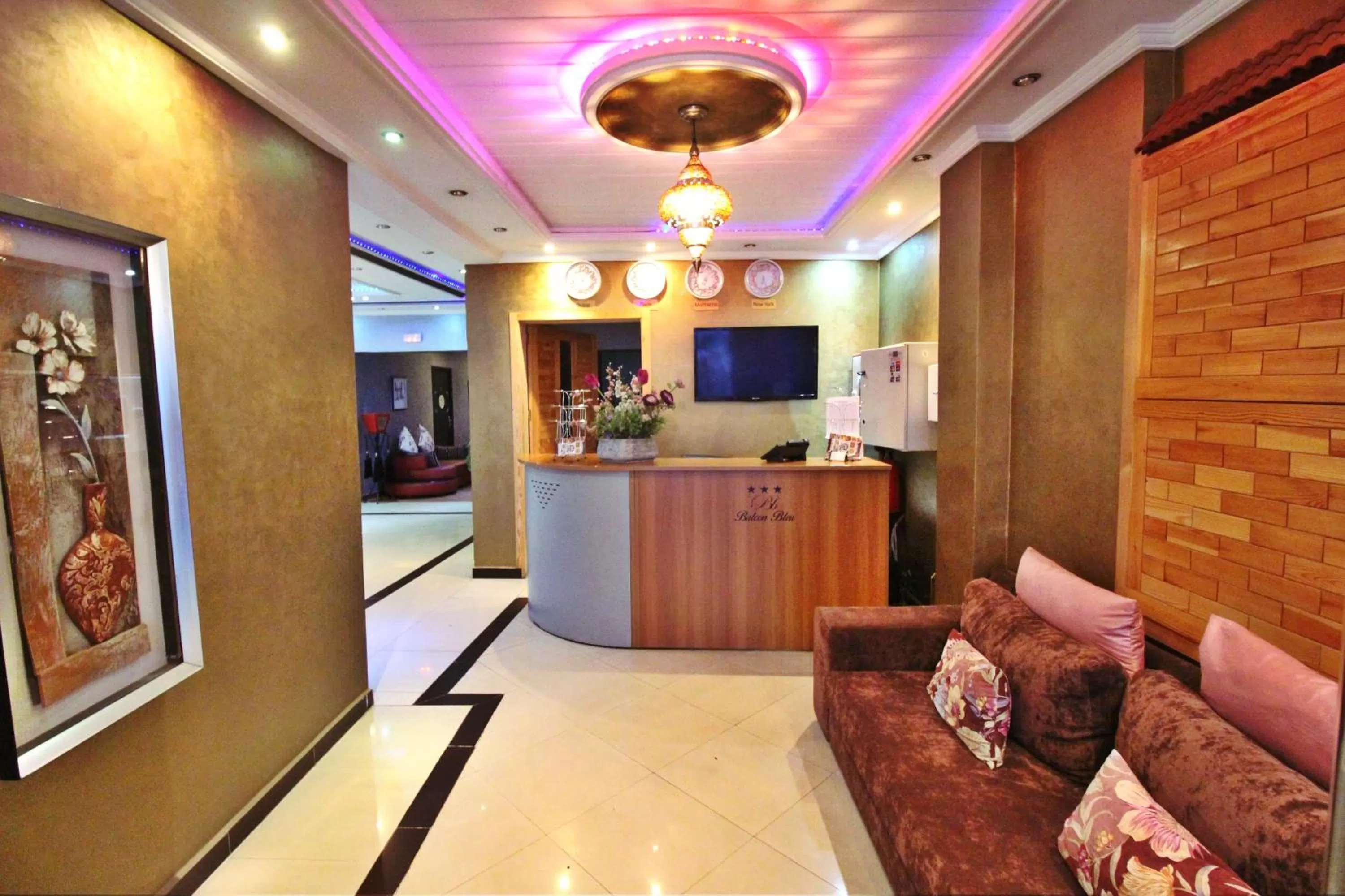 Lobby or reception in Balcon Bleu