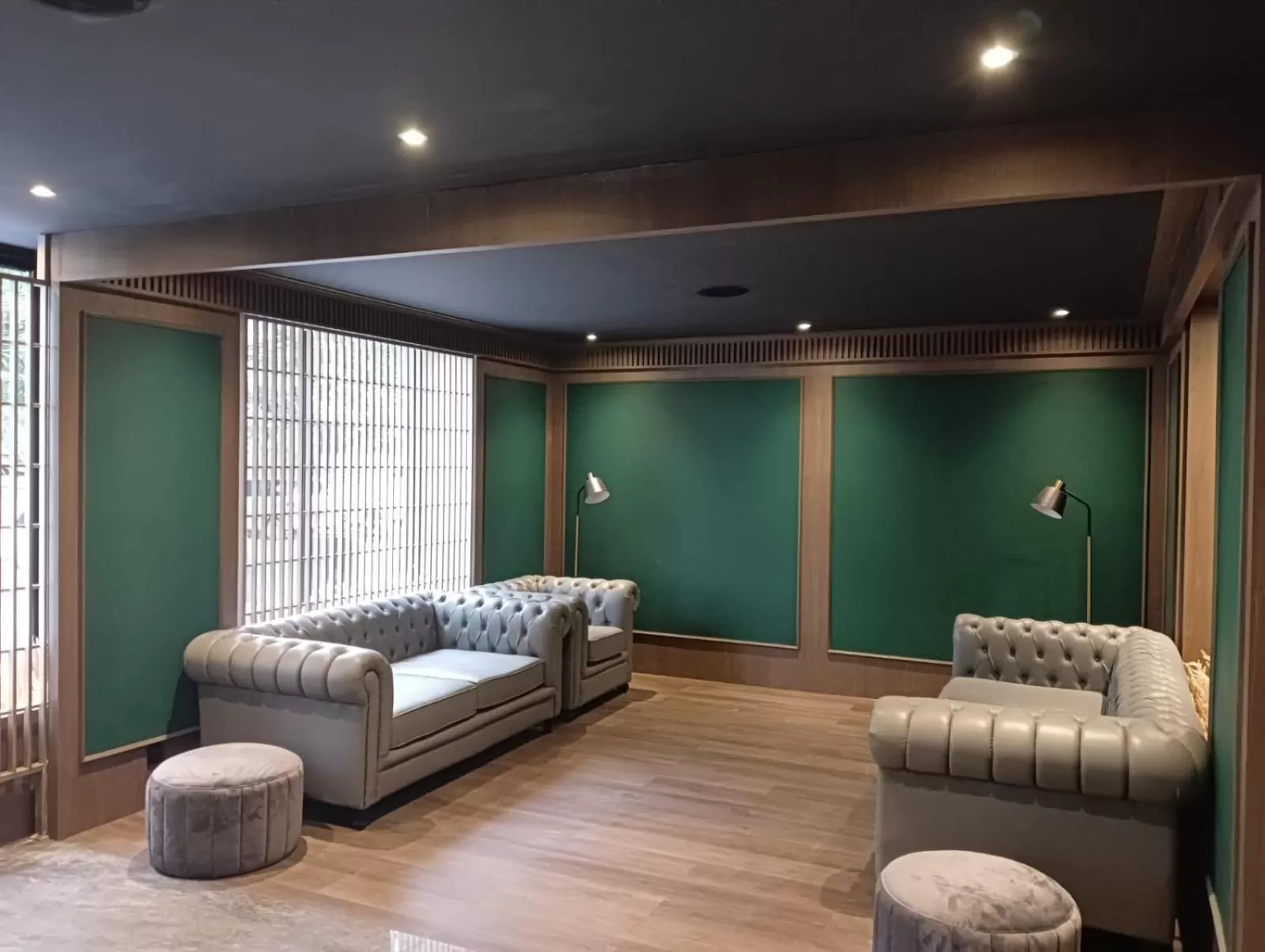 Property building in Lemansion Senopati