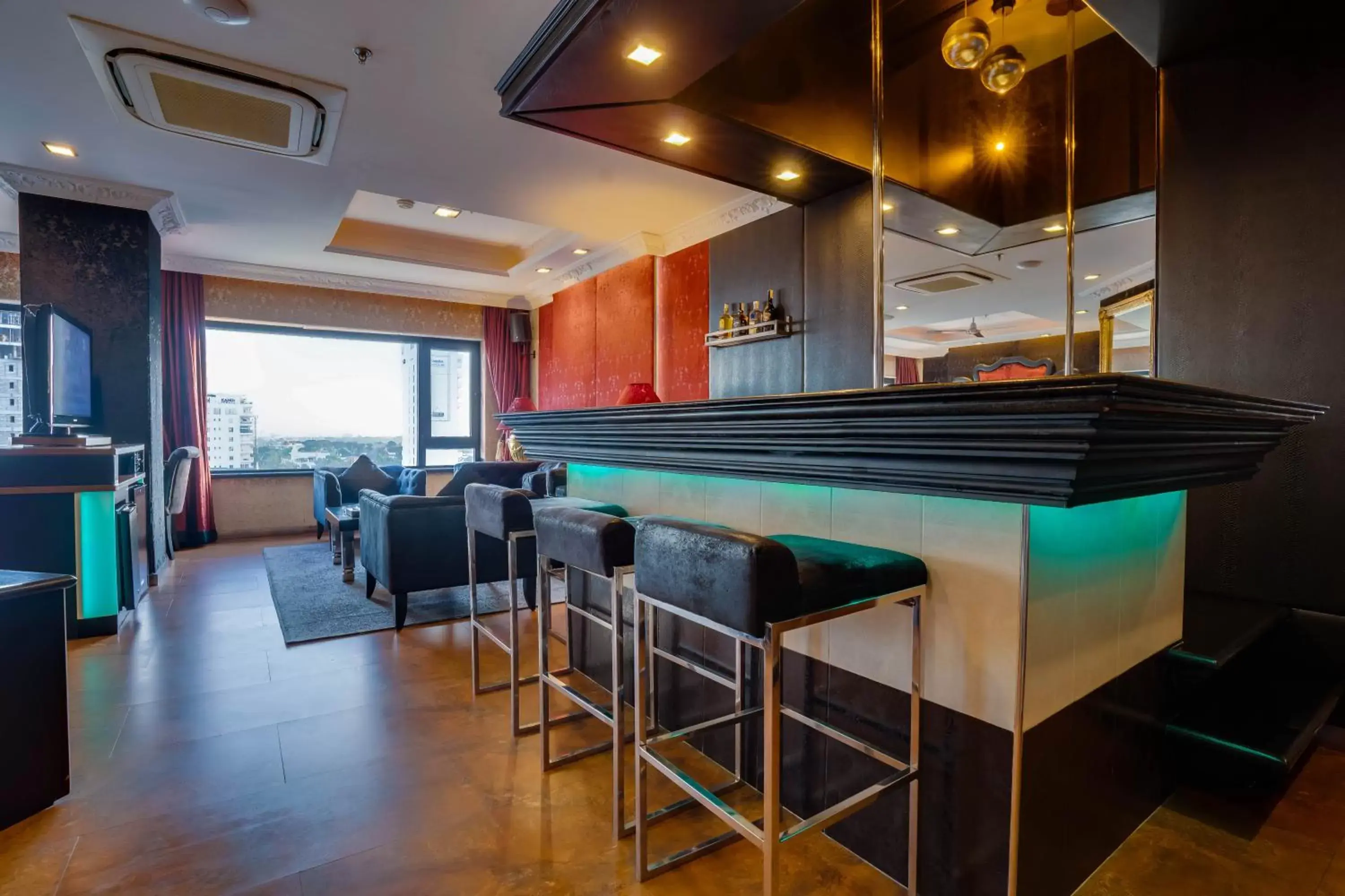 Fiesta Suite-Party Option in ABC Hotel Fiesta Suite-Party Option in ABC Hotel