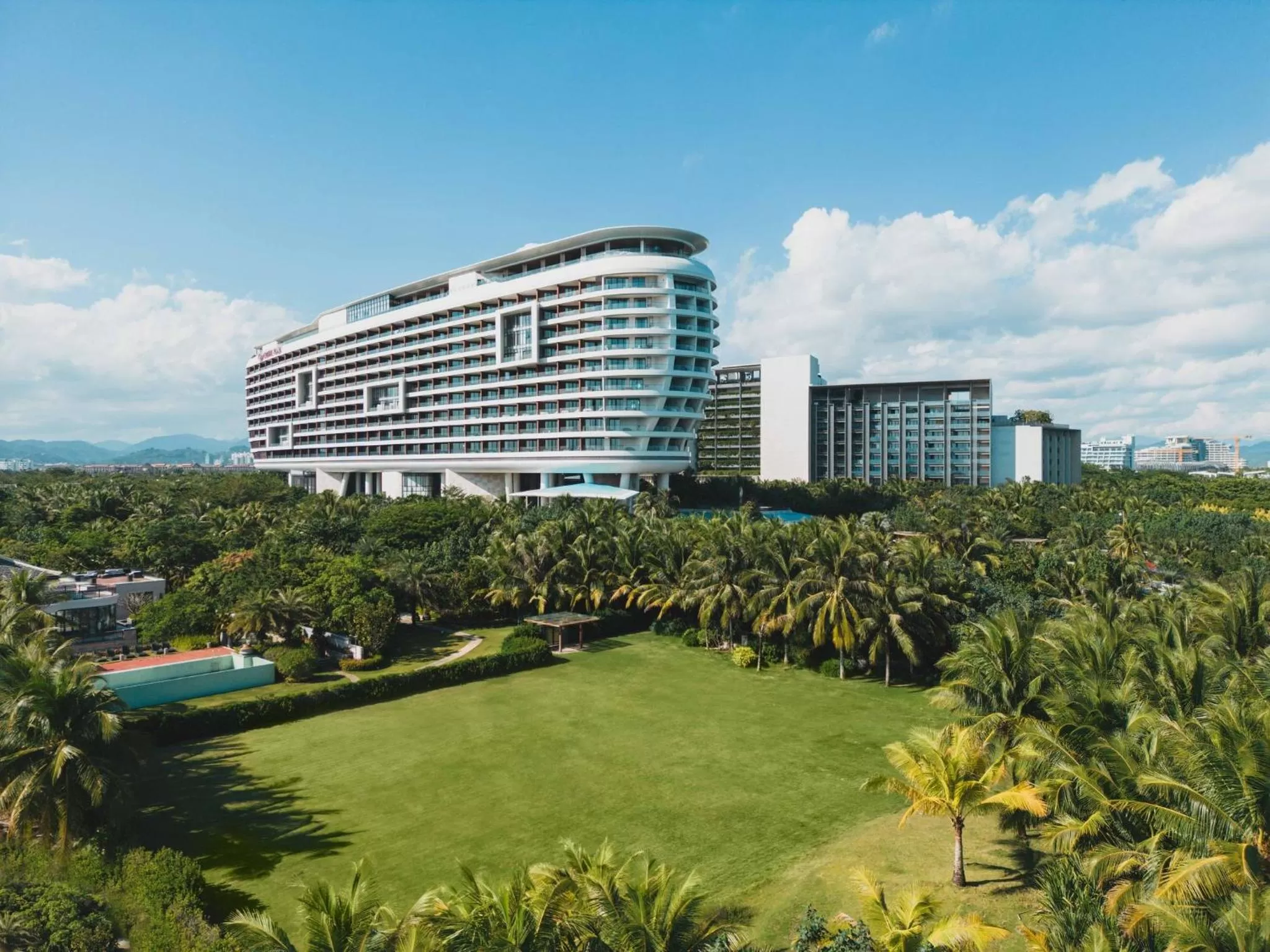 Property building in Crowne Plaza Sanya Haitang Bay Resort by IHG
