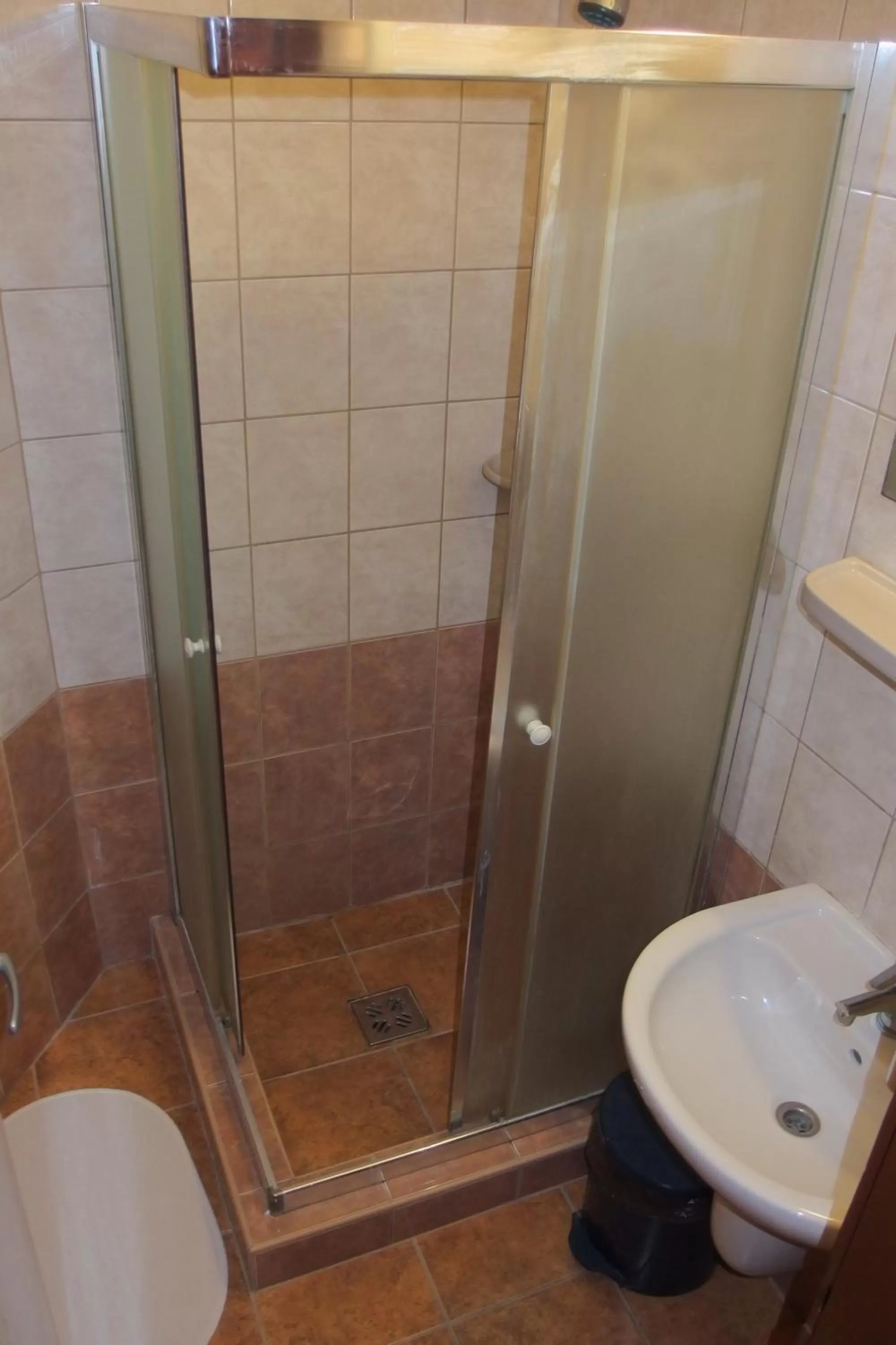 Other, Bathroom in Romantik Étterem - Panzió