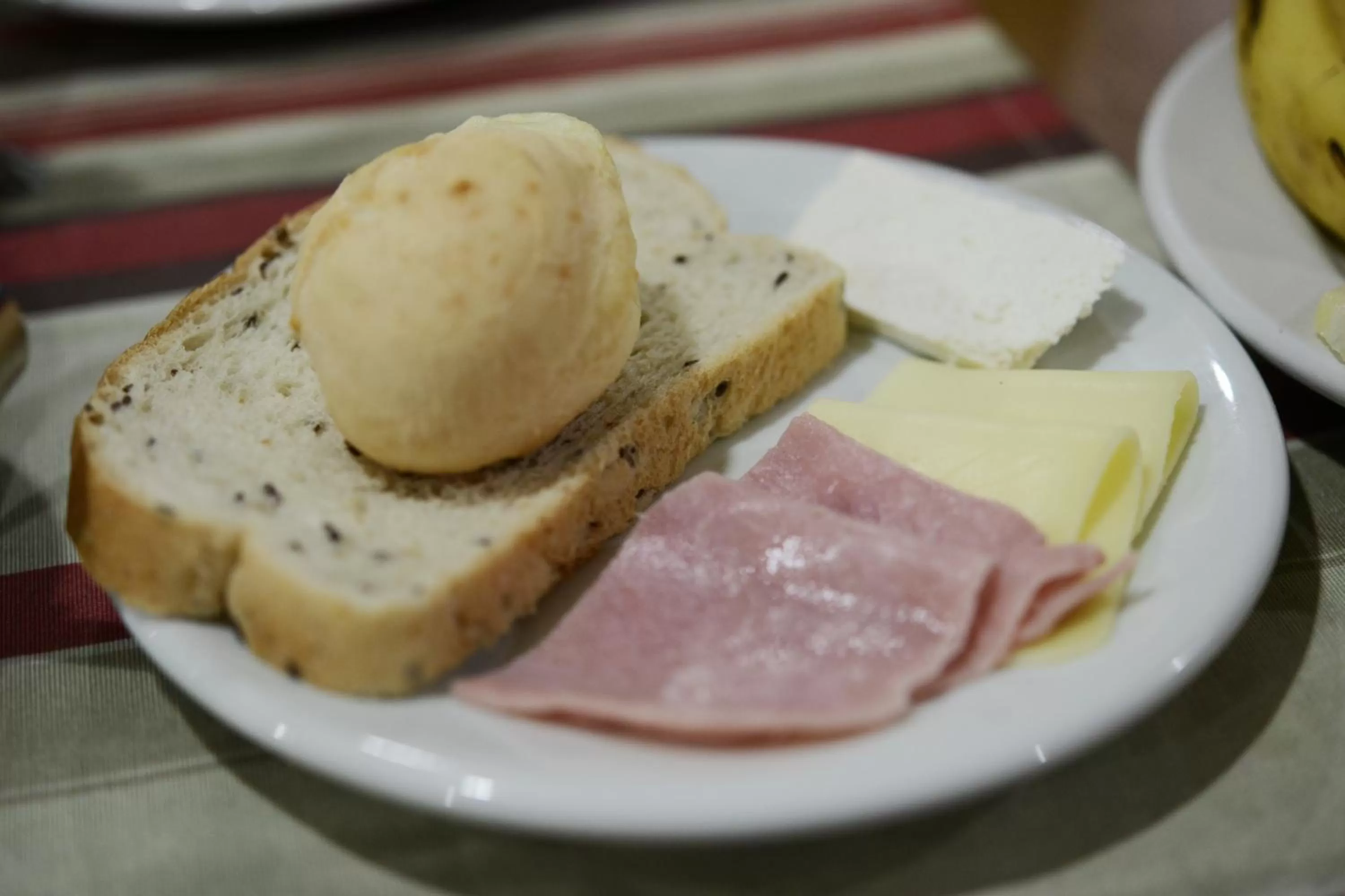 Food and drinks in Hotel Dom Rafael Express