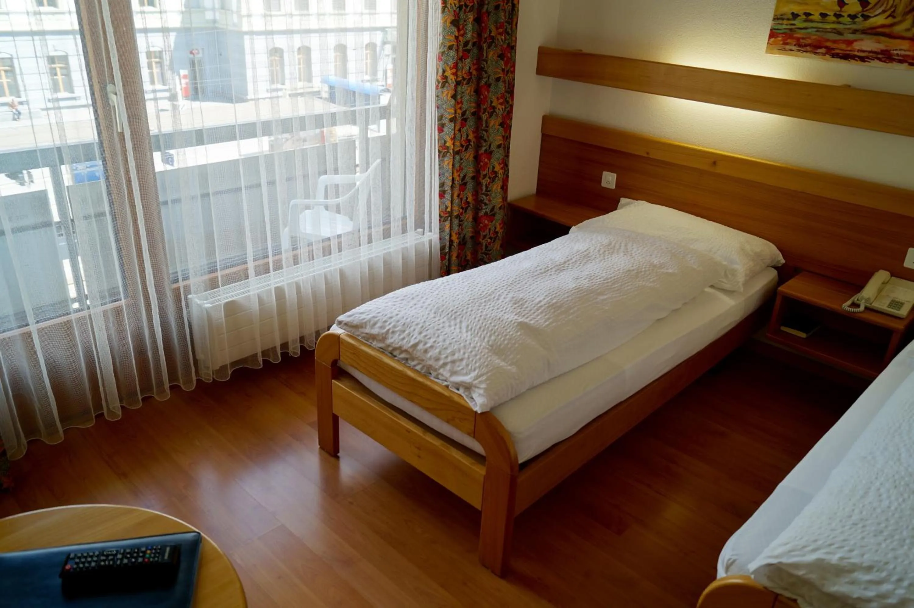 Bed in Hotel Victoria