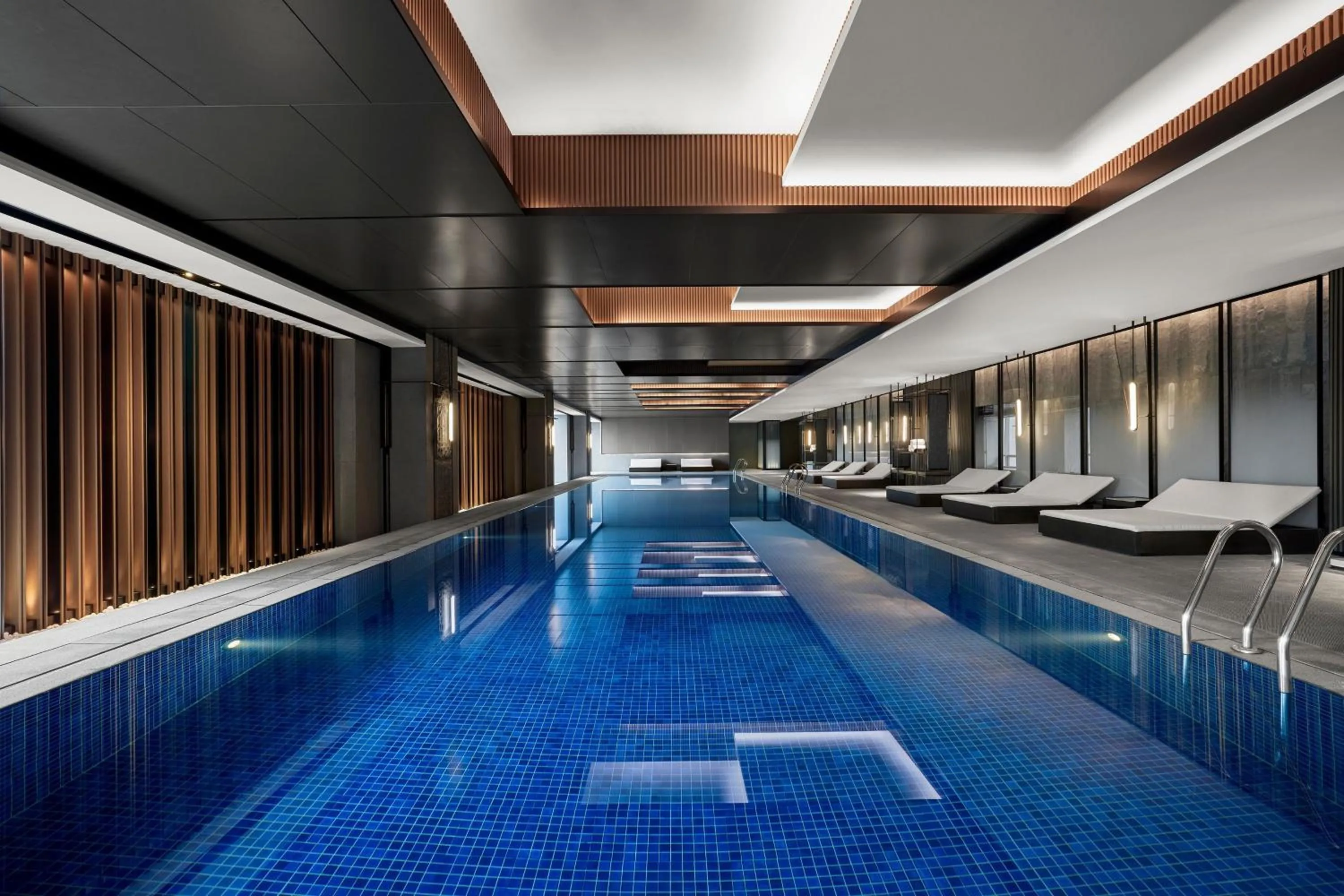 Swimming pool in Shenyang Marriott Hotel