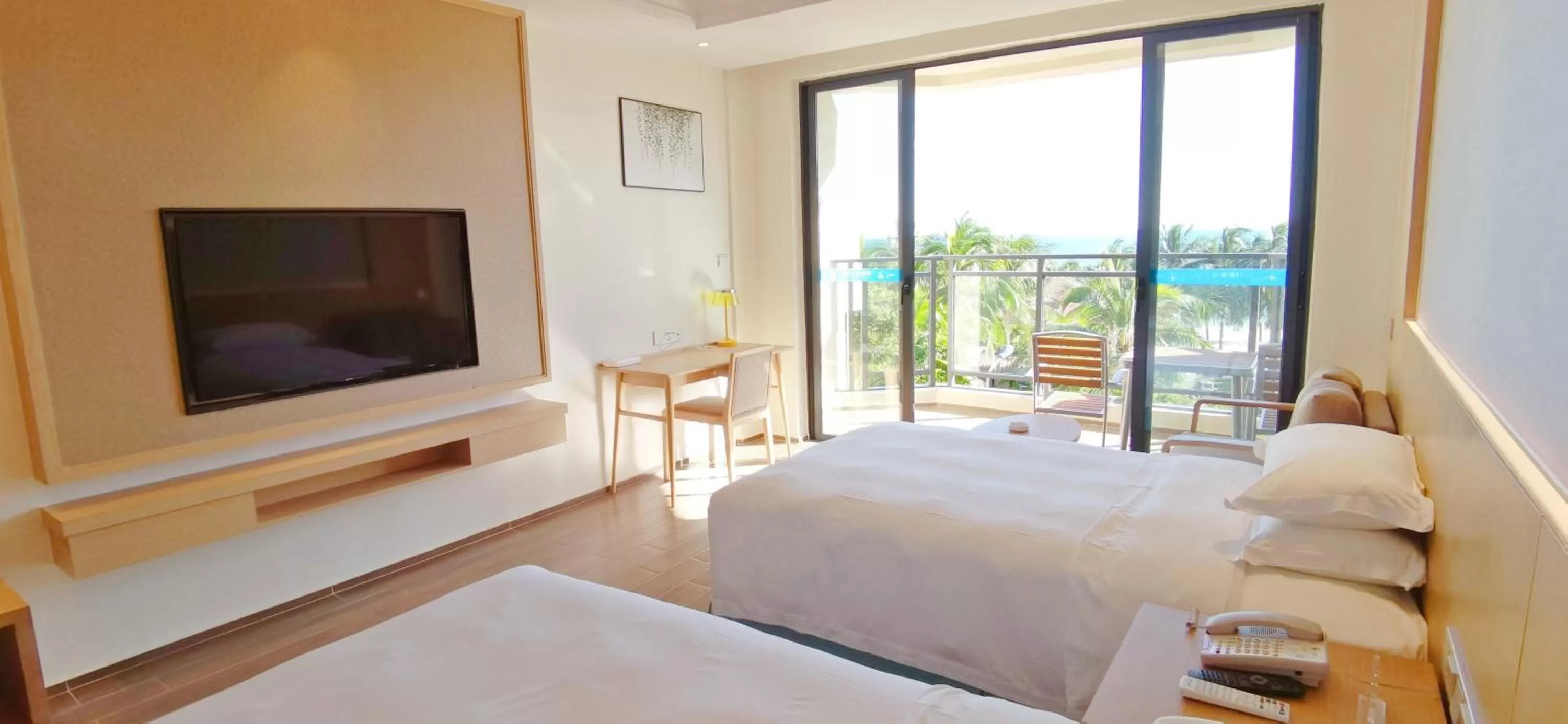 Decorative detail, Bed in Sanya South China Hotel