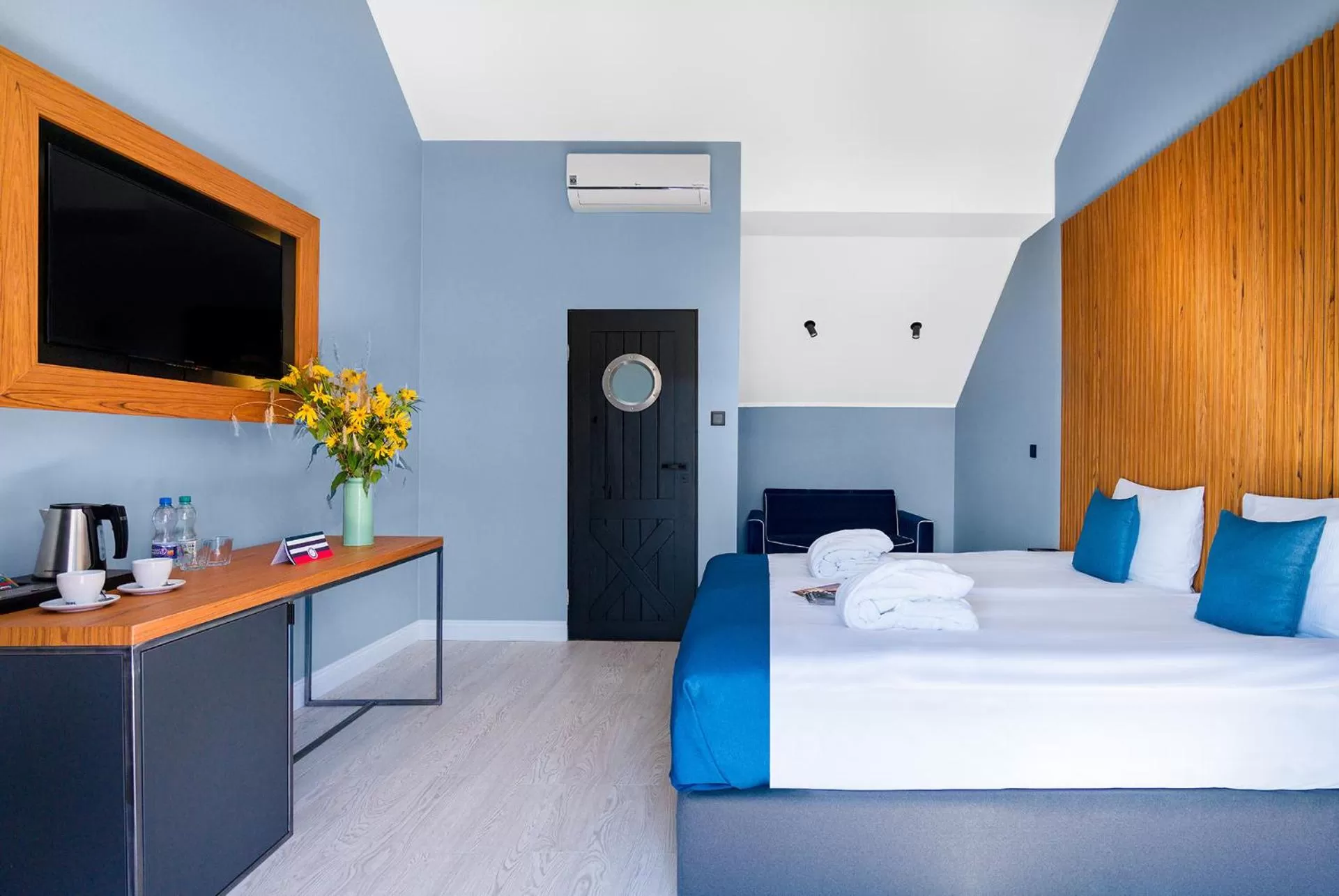 Photo of the whole room, Bed in Kurort Kameralny