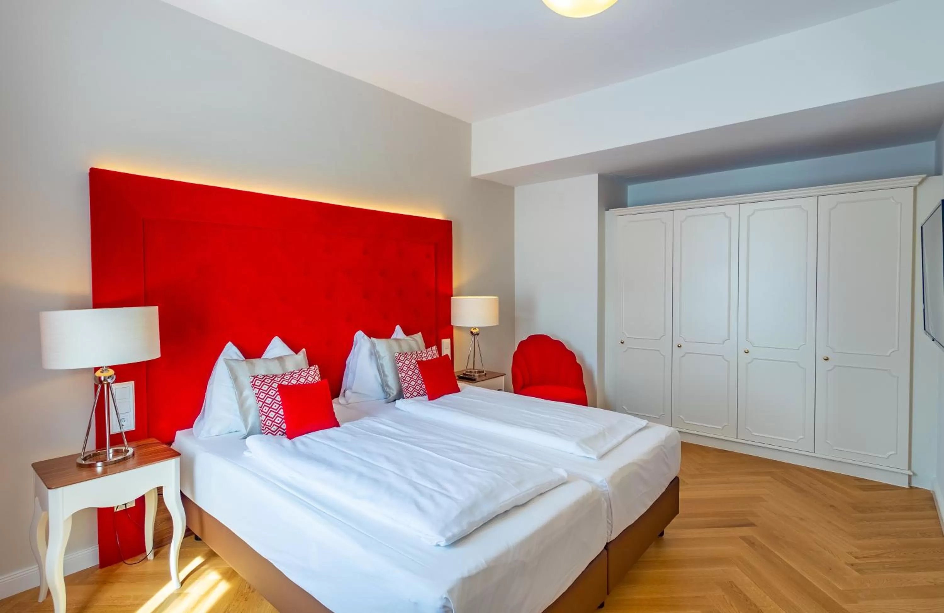 Bed in Theaterhotel & Suites Wien