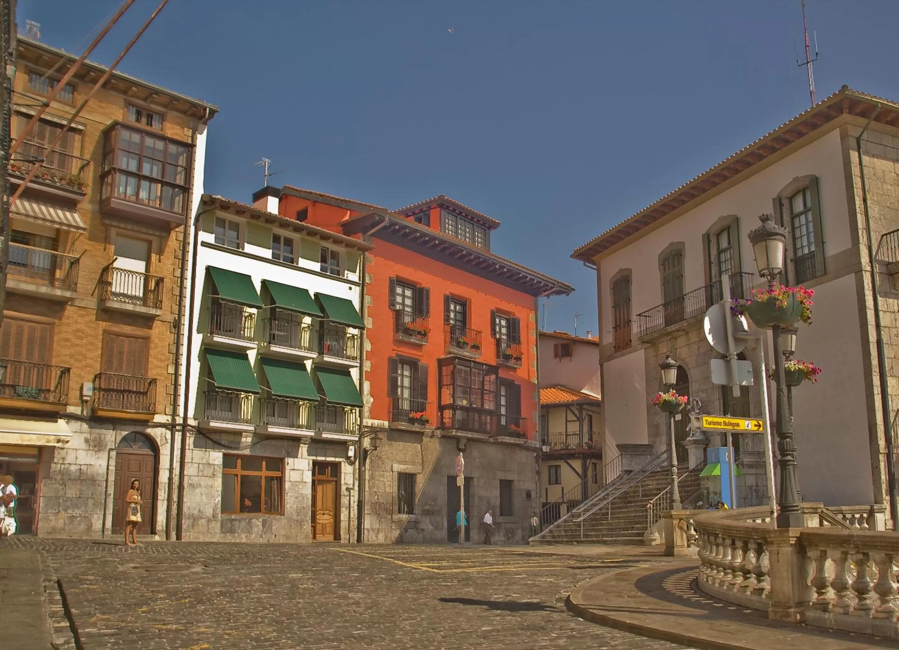 Facade/entrance in Hotel Palacio Oxangoiti