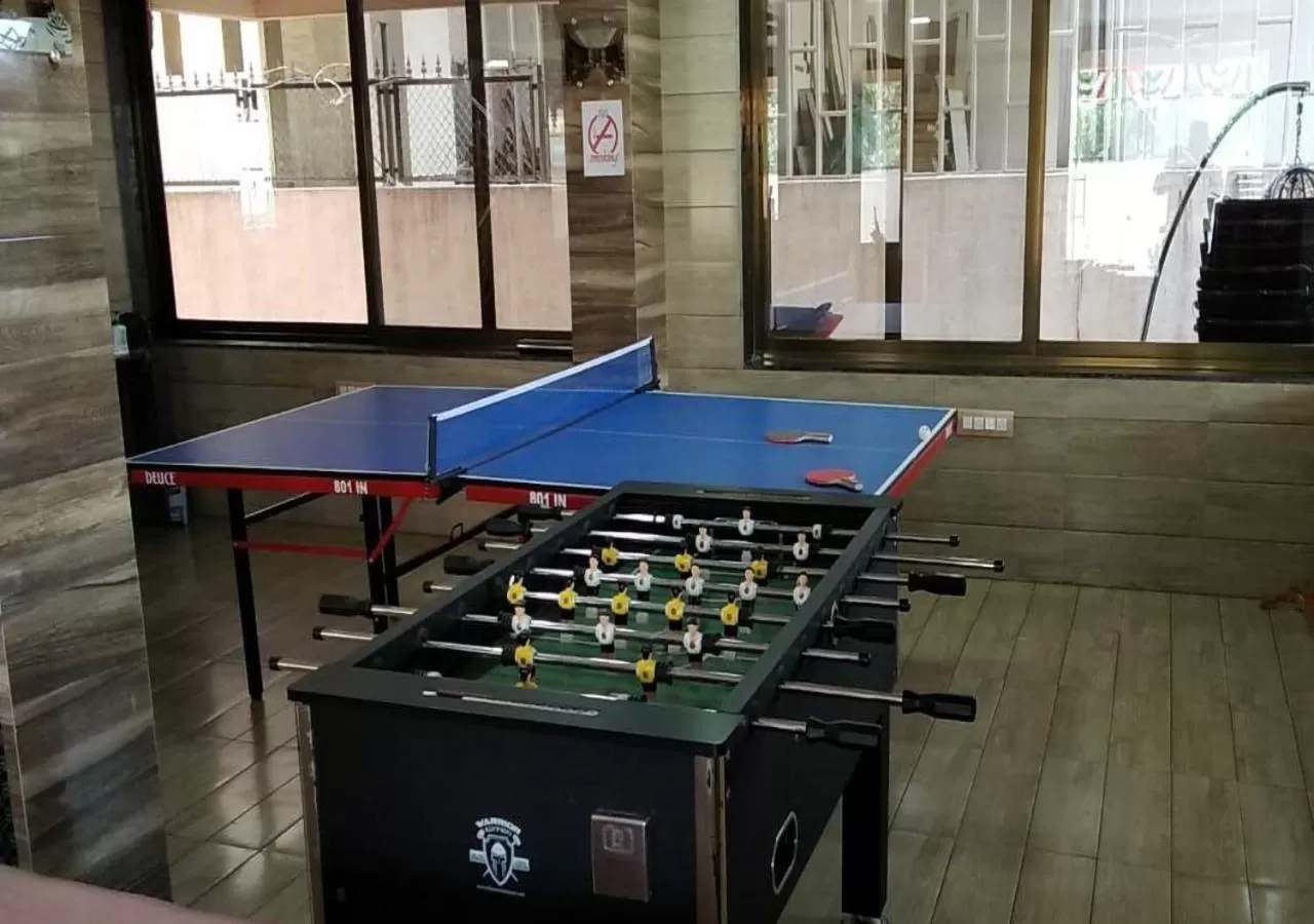 Billiard, Table Tennis in Pooja Villa Suites-Rooms and Pool, Igatpuri