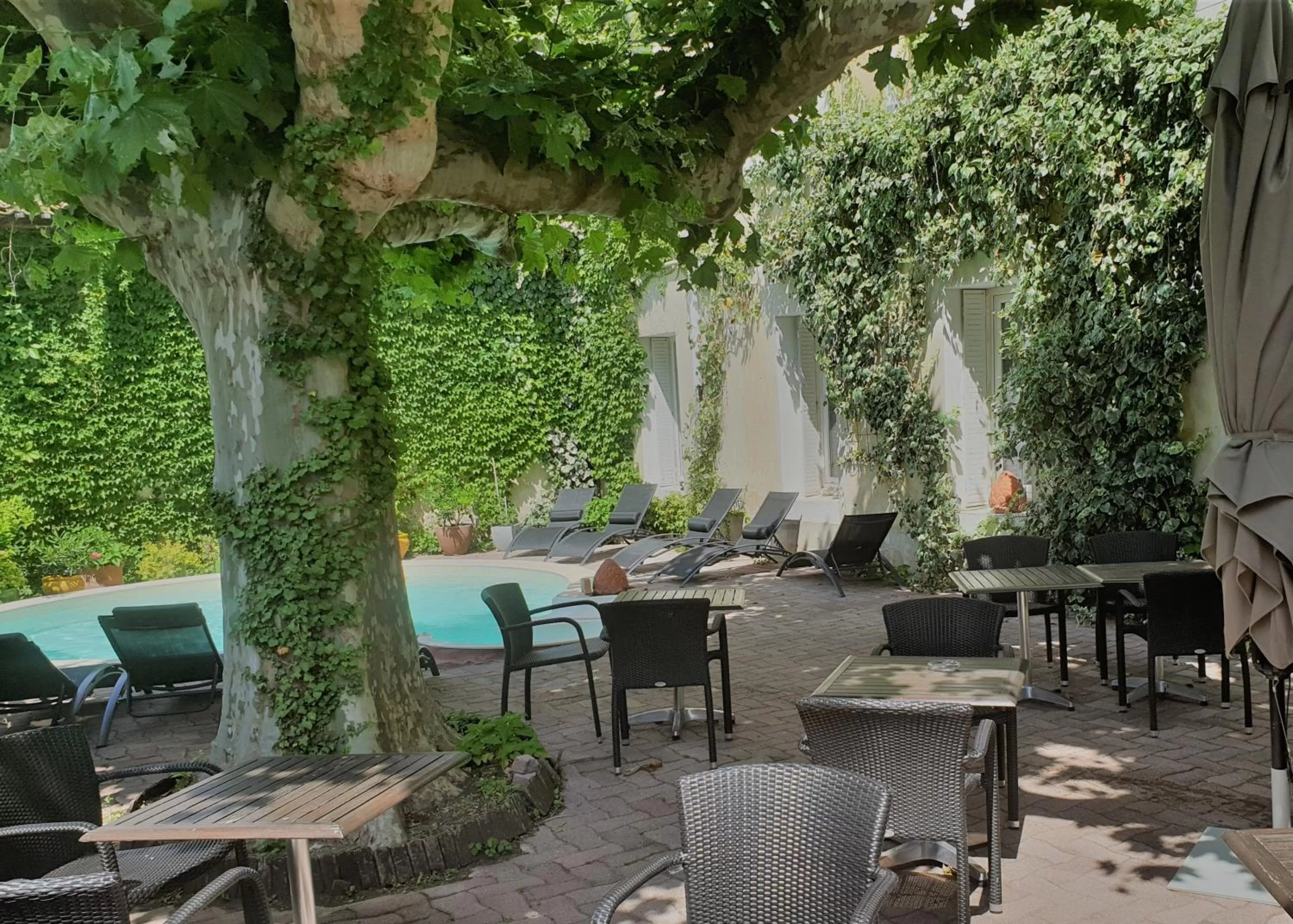 Cit'Hotel Le Louvre Orange