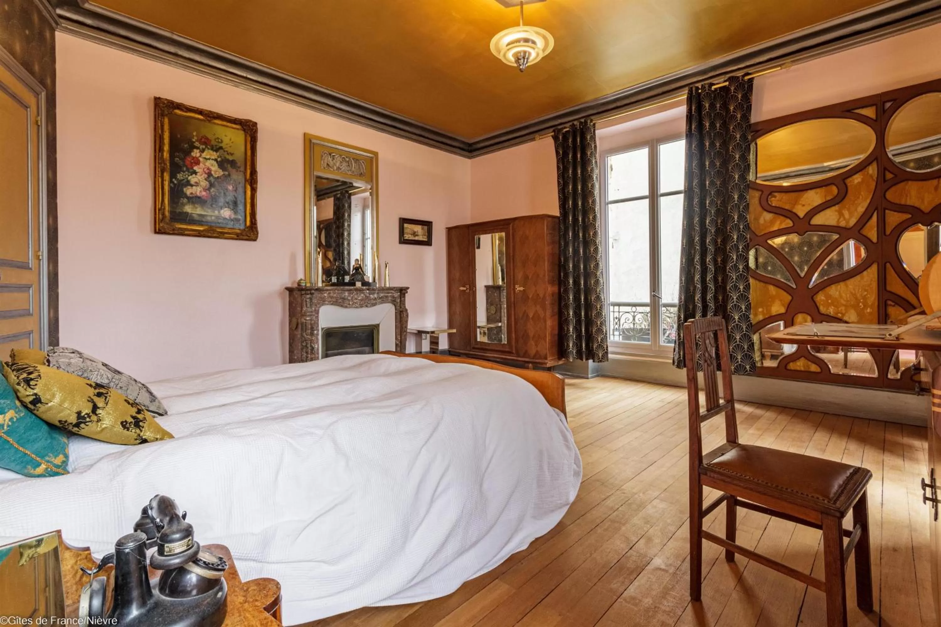 Bed in Bonjour Guesthouse