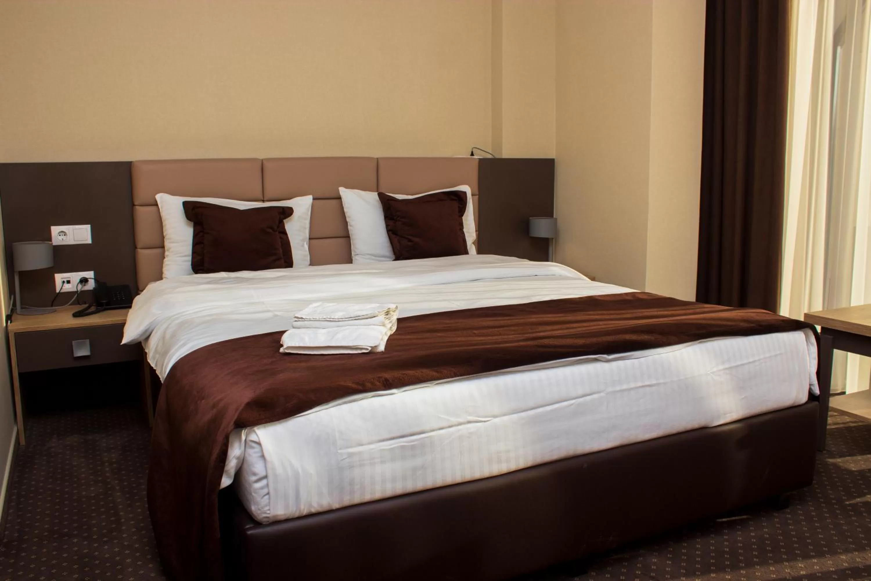 Bedroom, Bed in Bernardazzi Grand Hotel