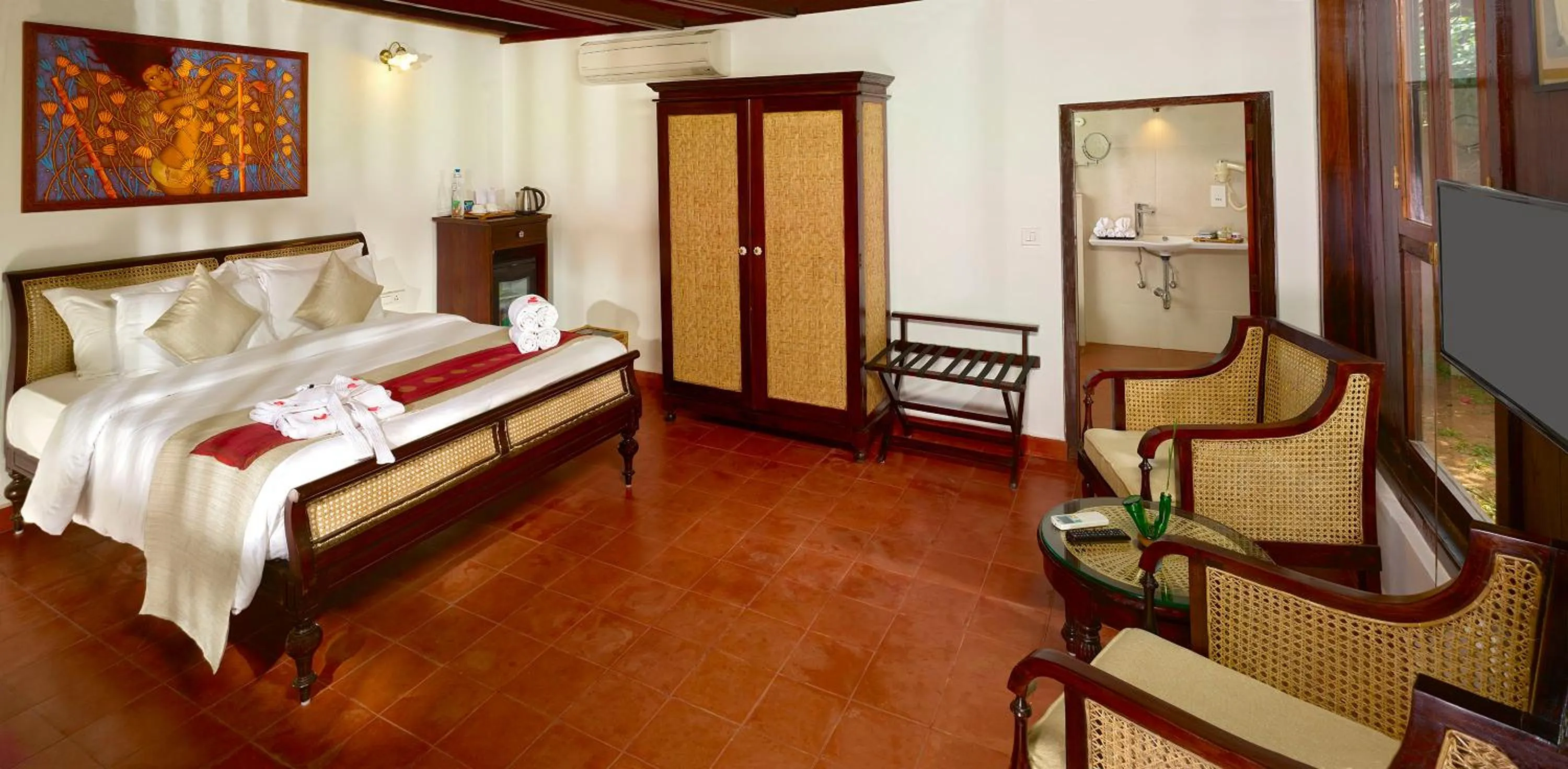 Bedroom, Bed in Ragamaya Resort & Spa Munnar