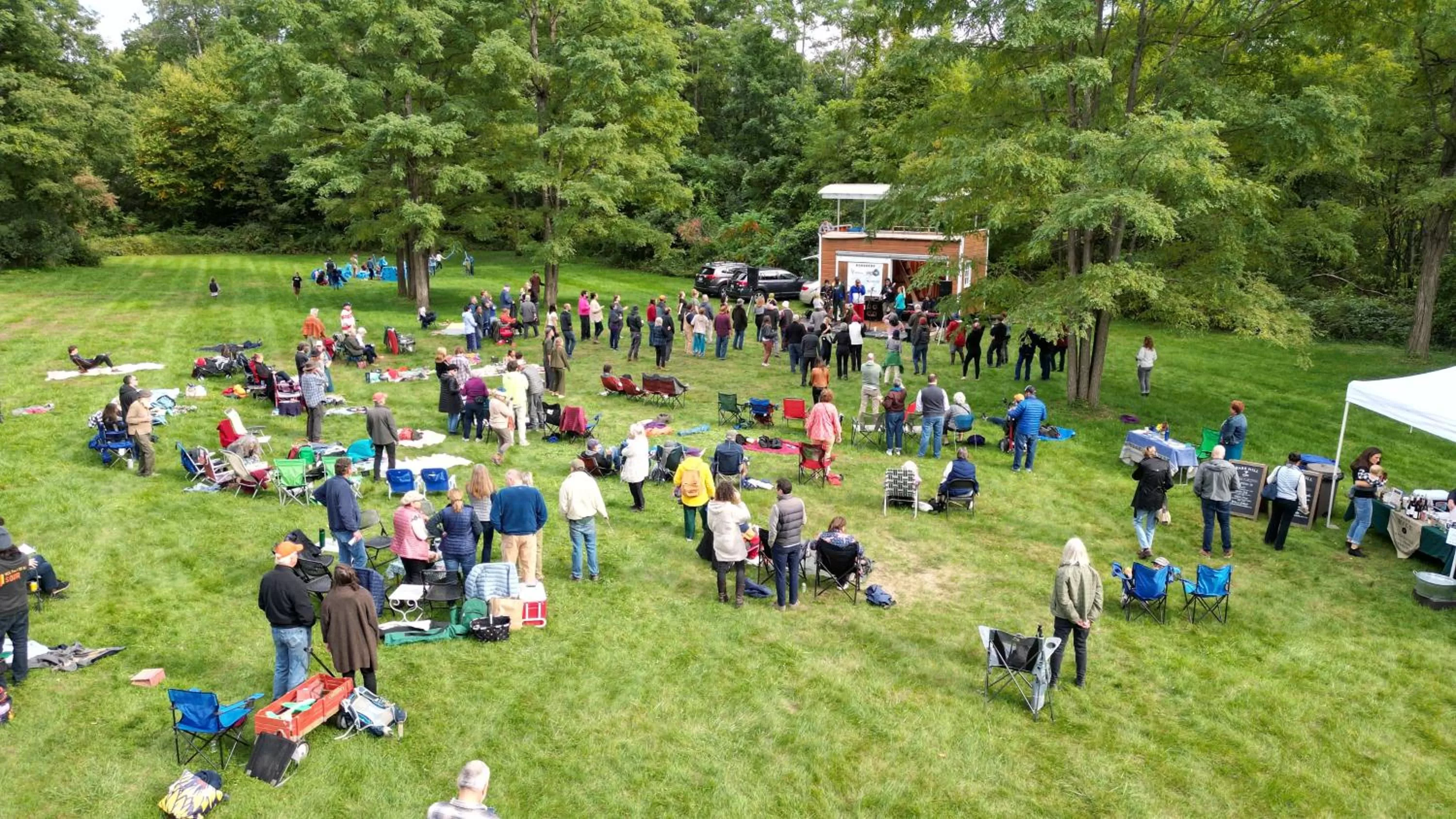Garden in The Putney Inn