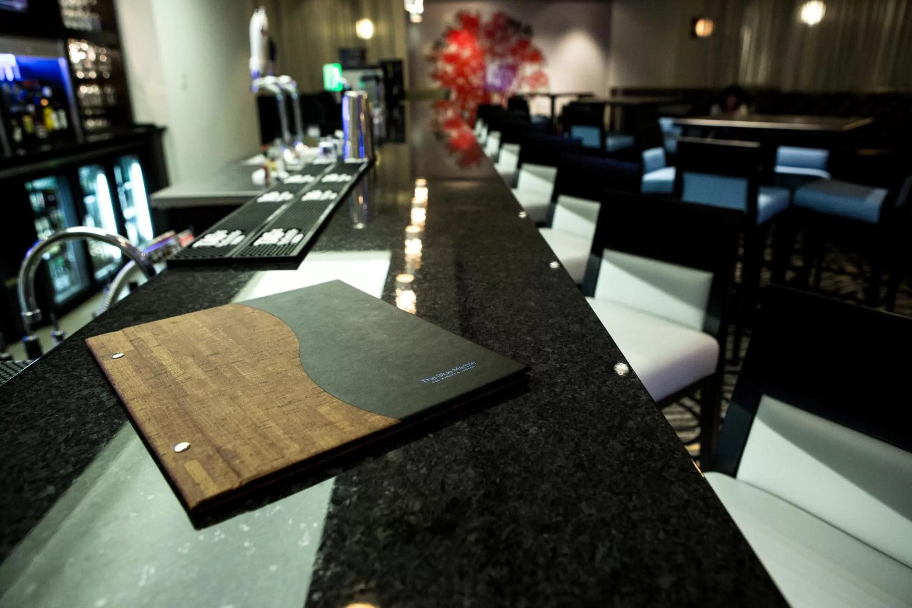 Lounge or bar in The Grand Winnipeg Airport Hotel by Lakeview