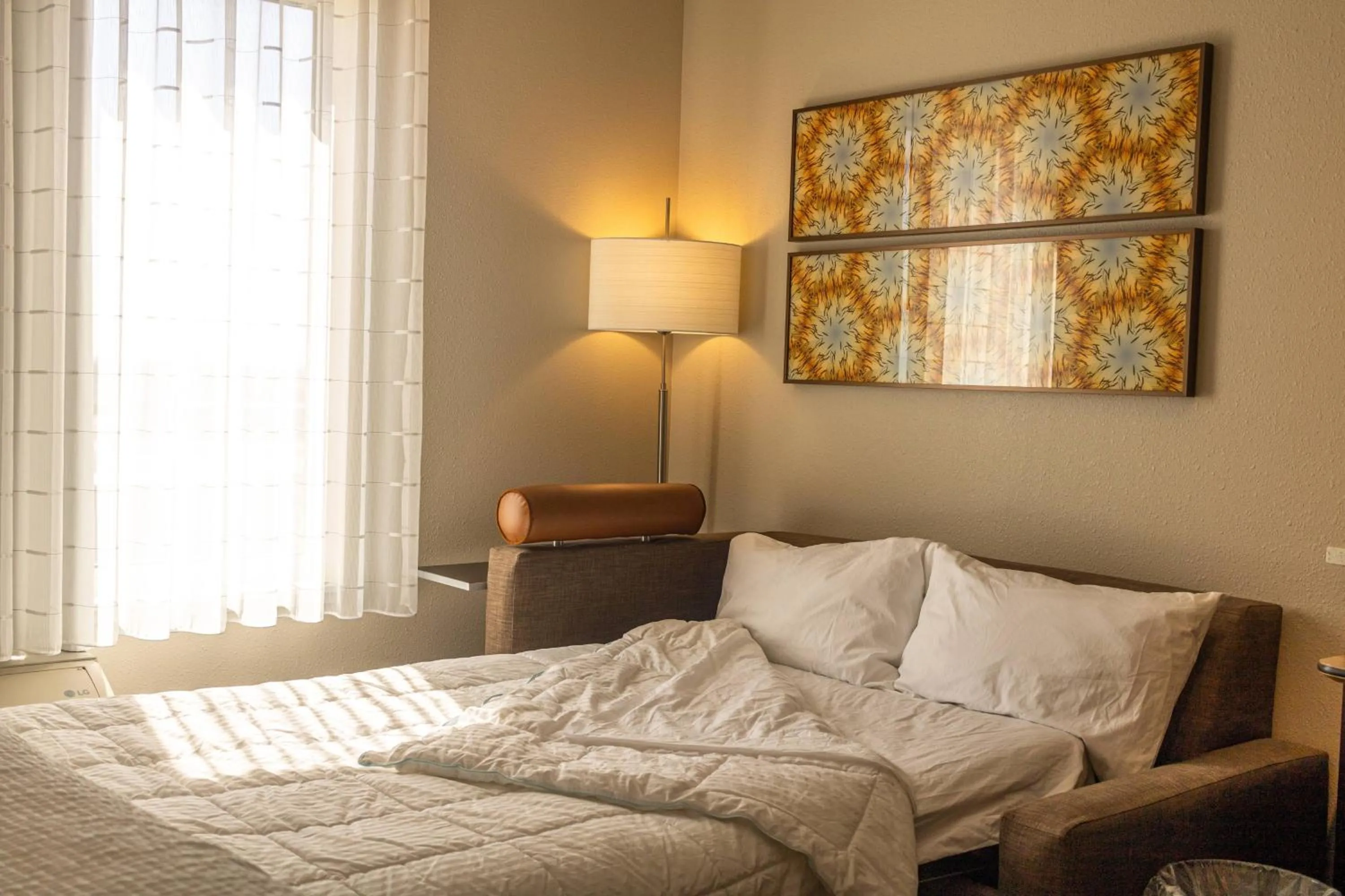 Bedroom, Bed in Towneplace Suites By Marriott Hays