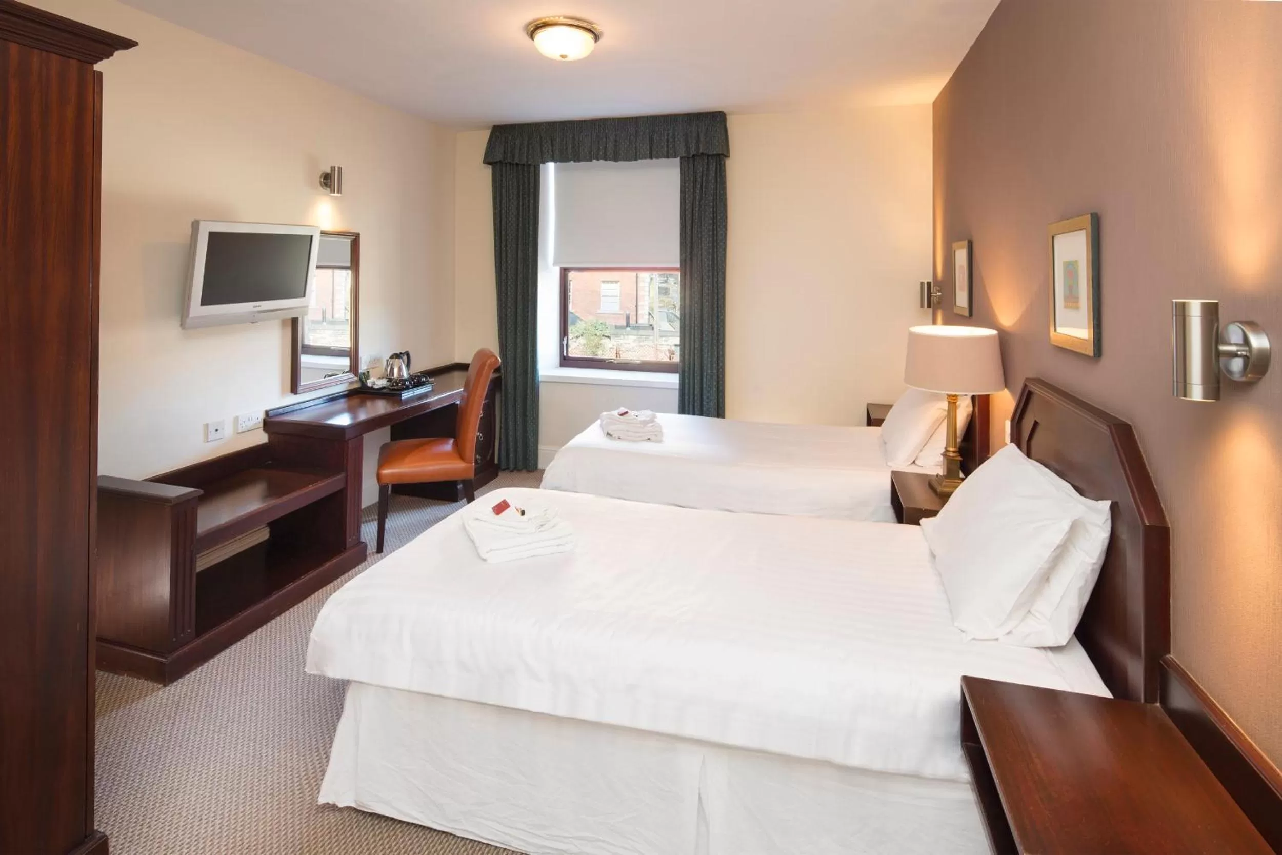 Day in The Imperial Crown Hotel