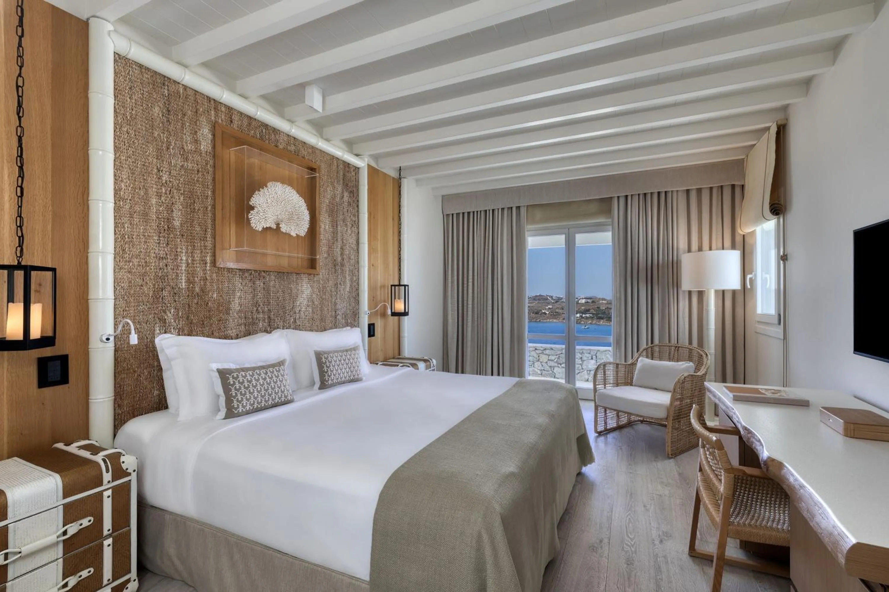 Photo of the whole room, Bed in Santa Marina, A Luxury Collection Resort, Mykonos