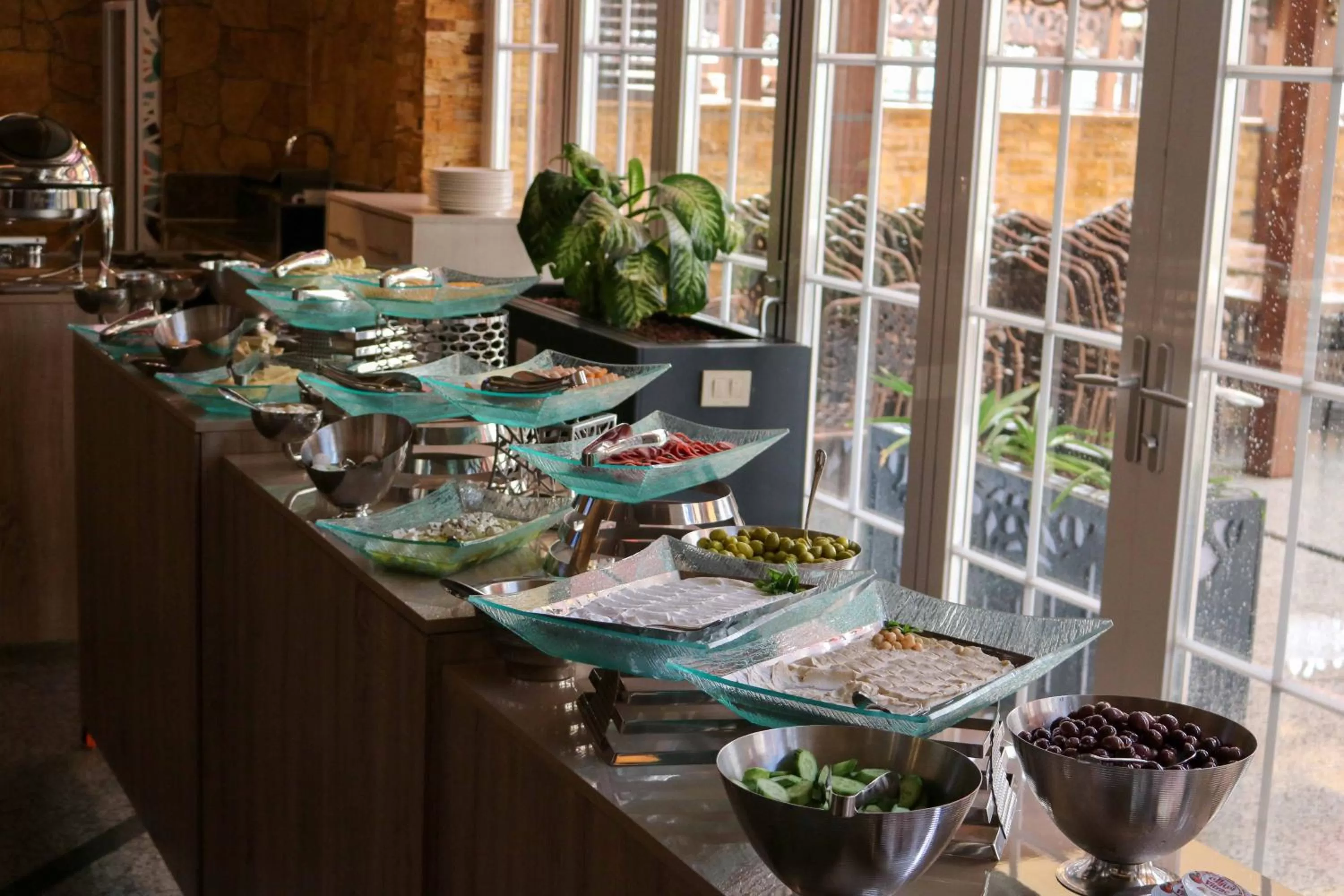 Restaurant/places to eat in Opal Hotel Amman