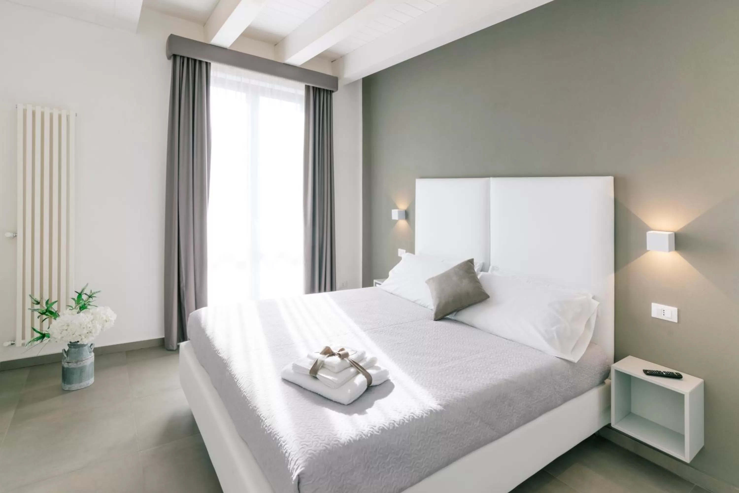 Photo of the whole room, Bed in Boutique BnB Dolcevita