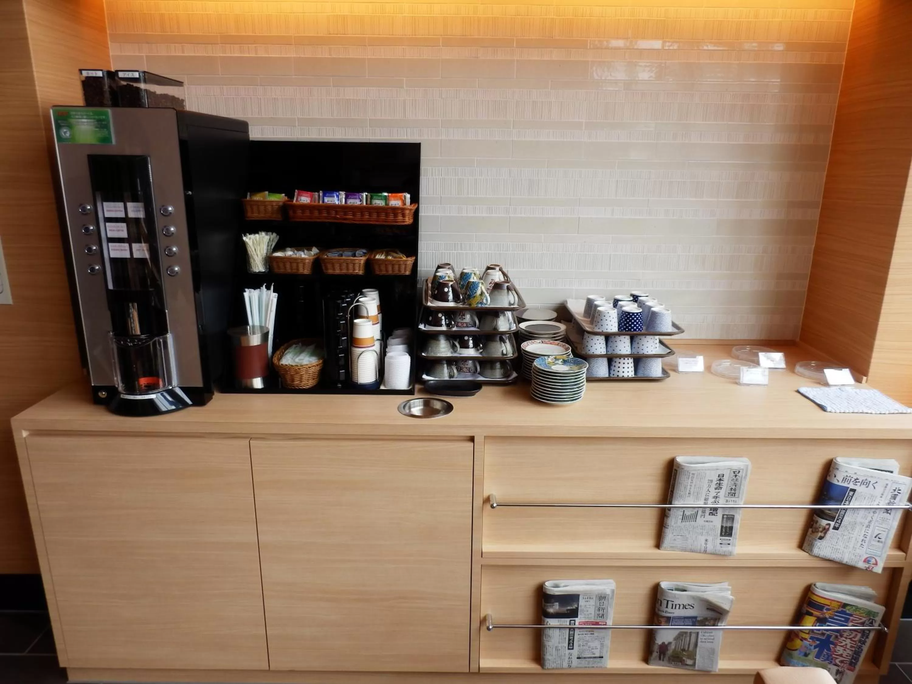 Coffee/tea facilities in Kanazawa Sainoniwa Hotel