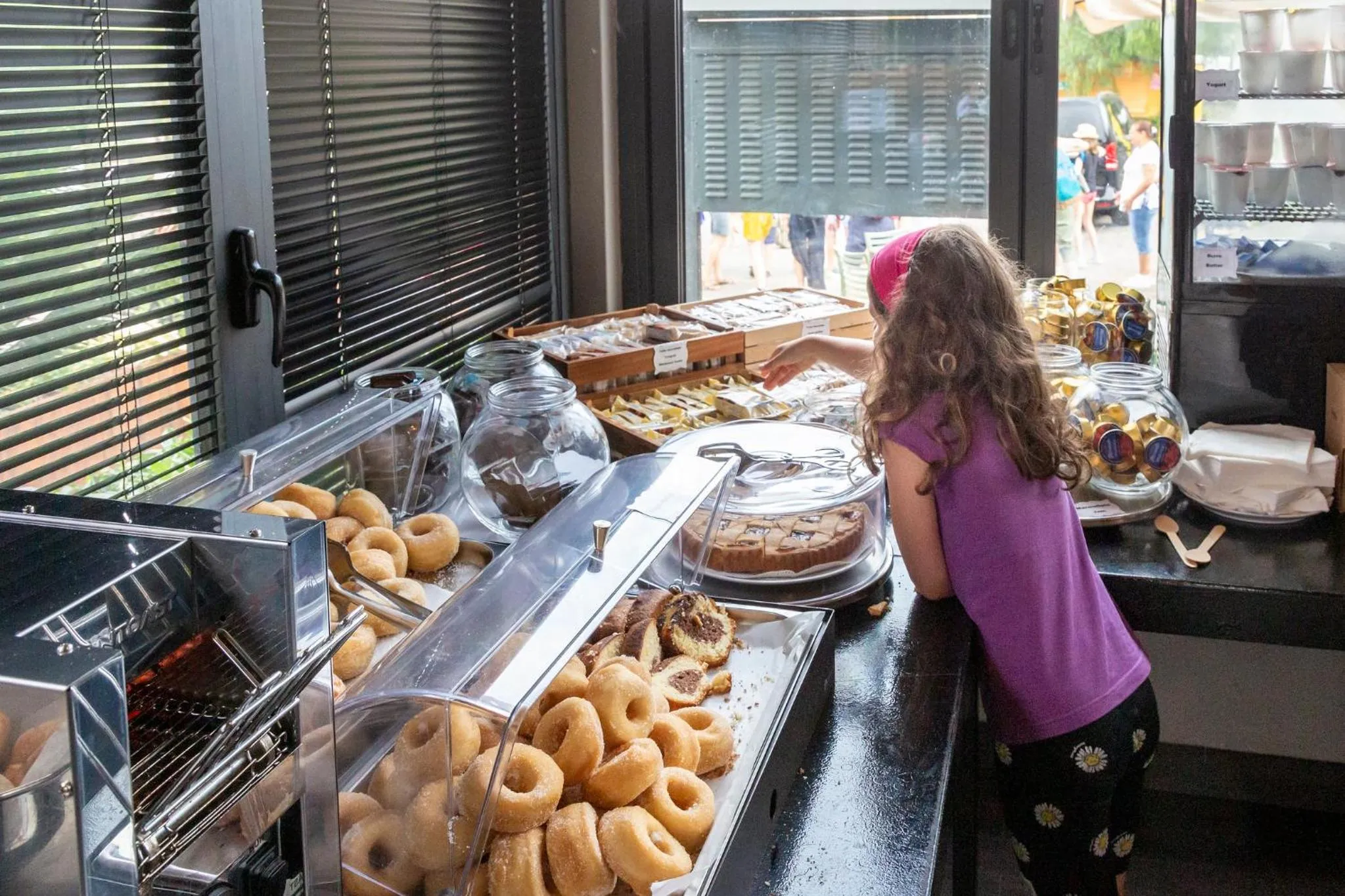 Restaurant/places to eat in hu Roma Camping In Town