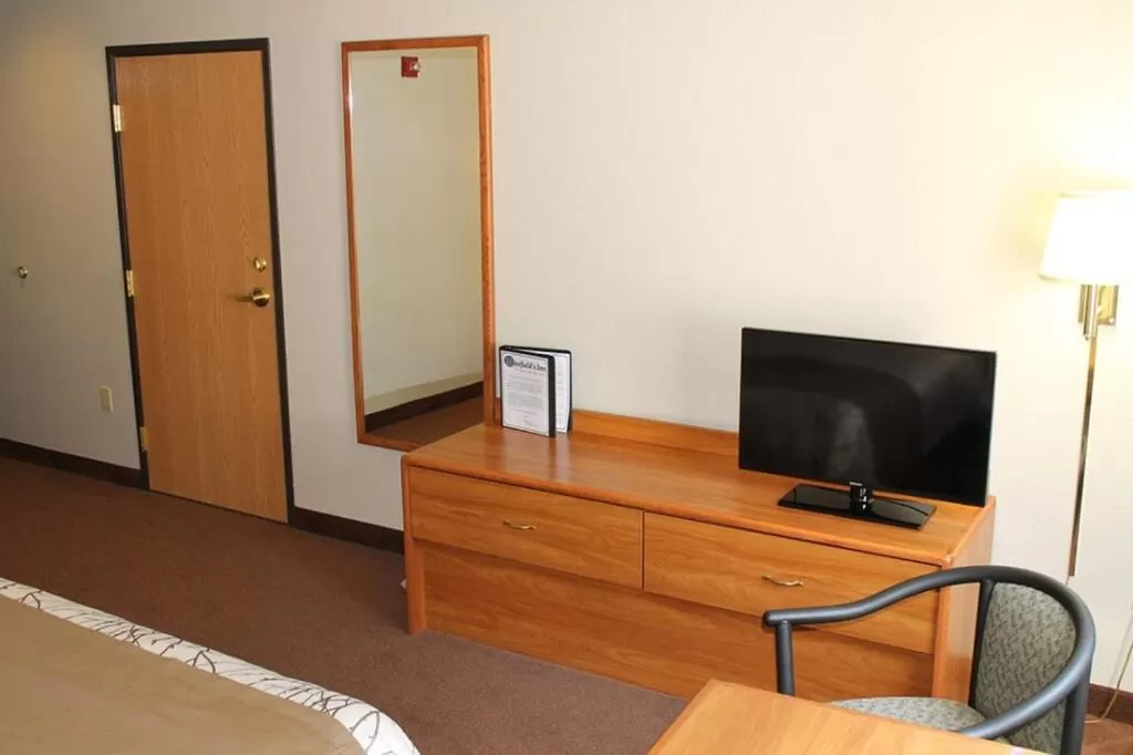 King Room in Edmore Inn