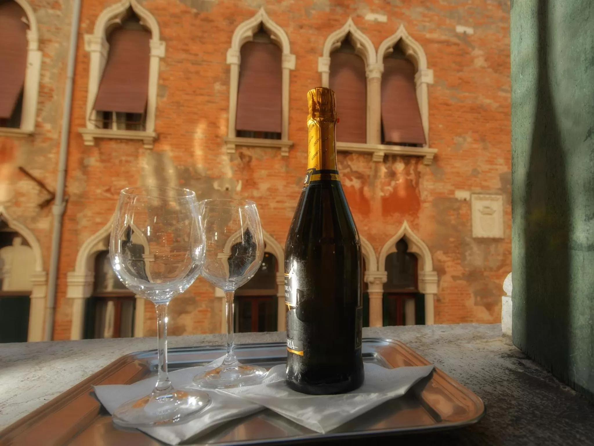 Decorative detail in Centauro Hotel