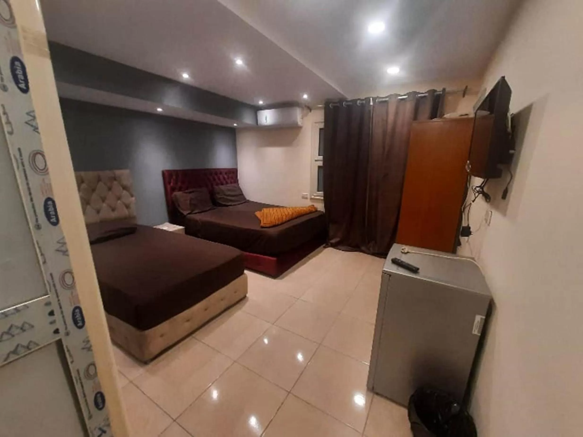 TV/Entertainment Center in Blue Eyes Hotel